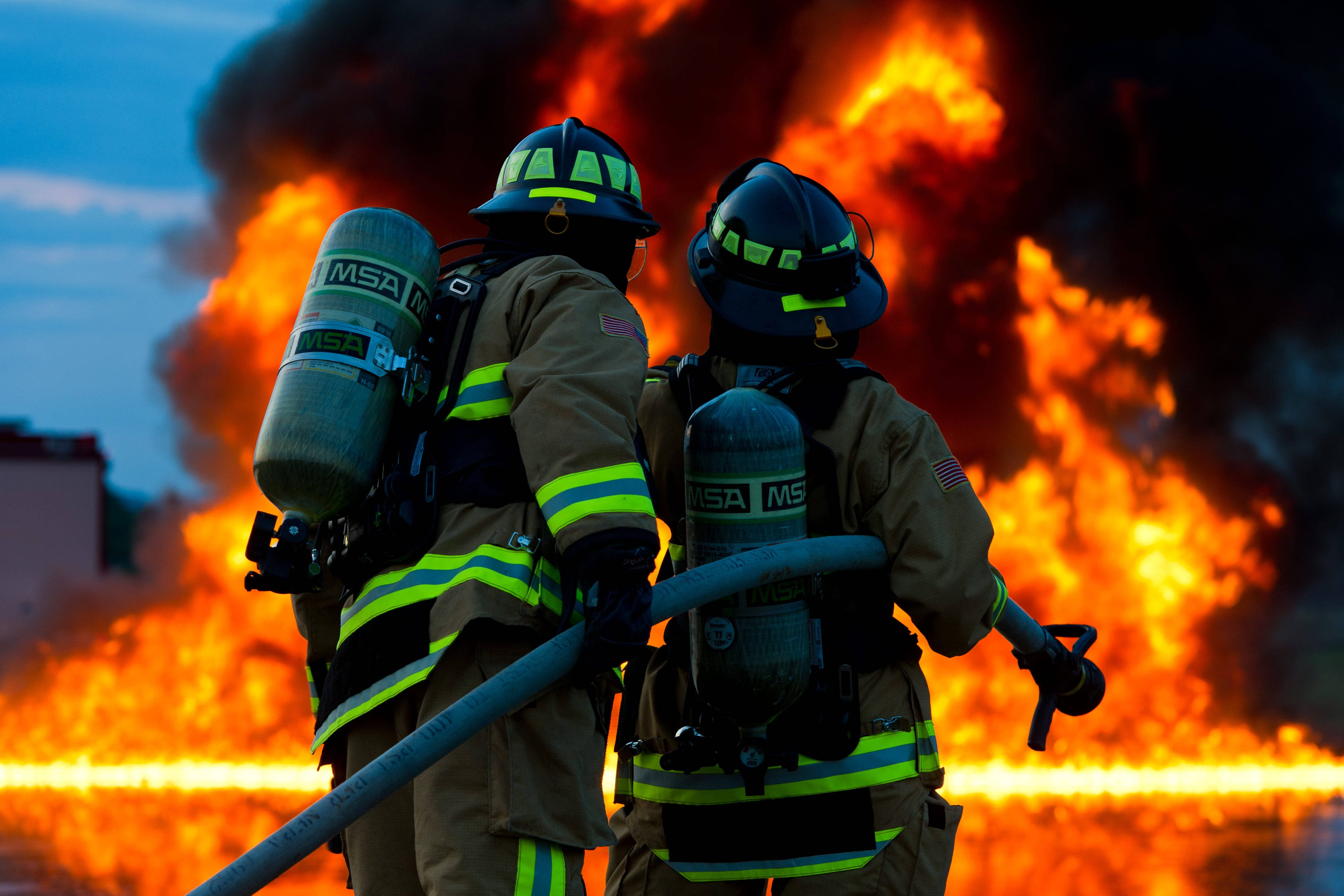firefighters, full gear, hoses, 4K Desktop Wallpaper