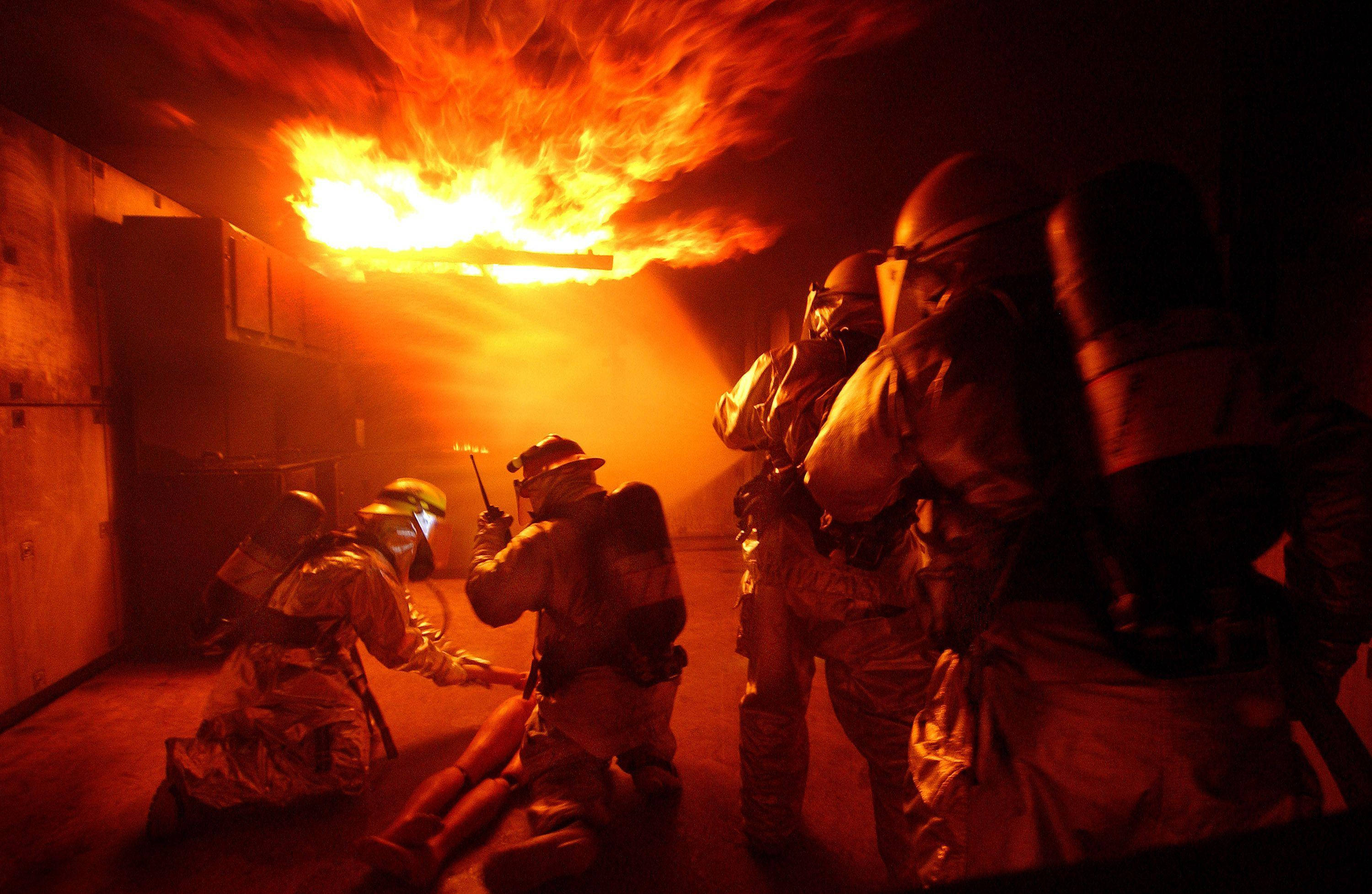 Firefighters, full gear, raging fire, 2K Desktop Wallpaper