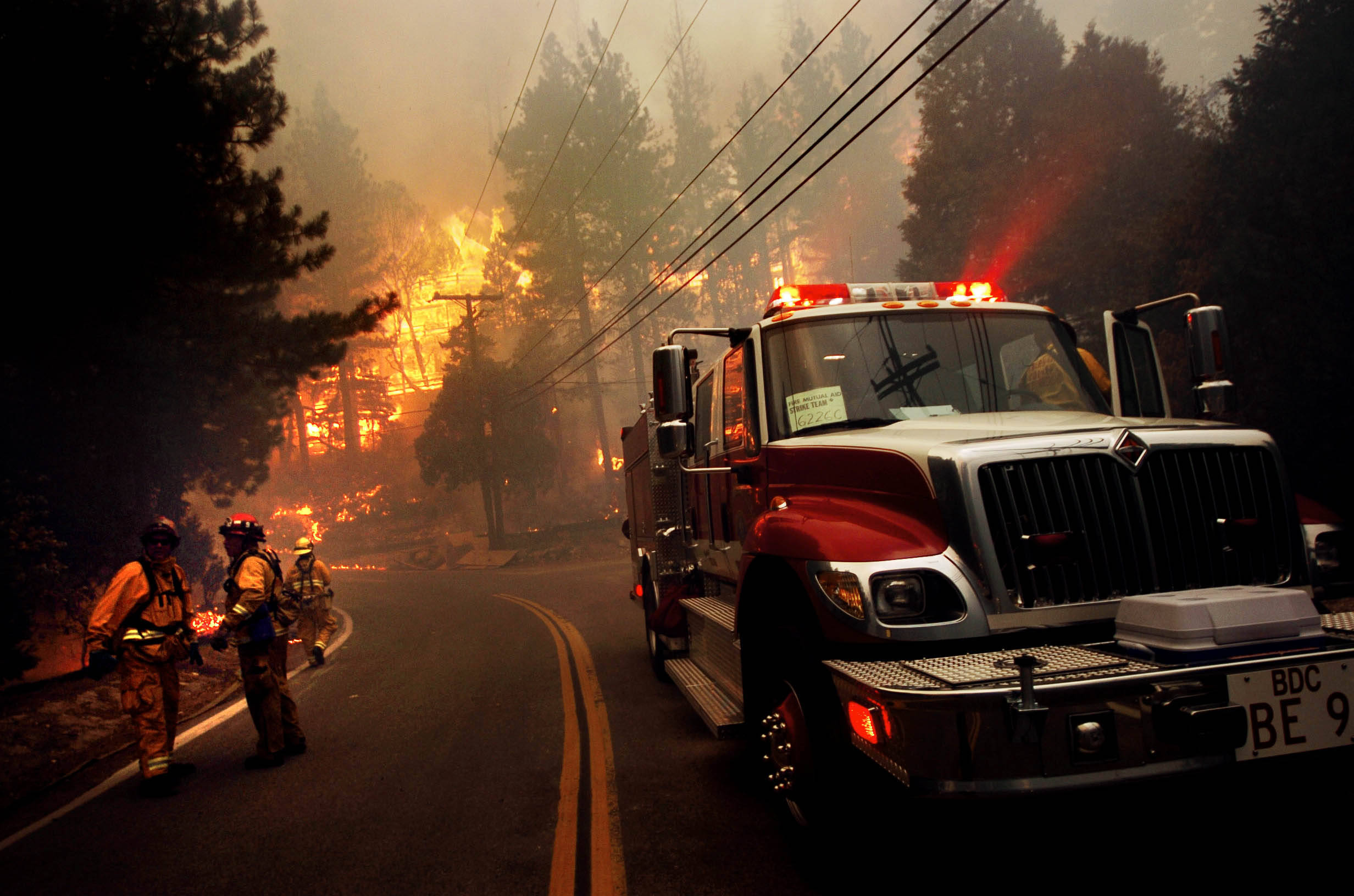 Fireman, red fire truck, forest fire, Full HD Desktop Wallpaper