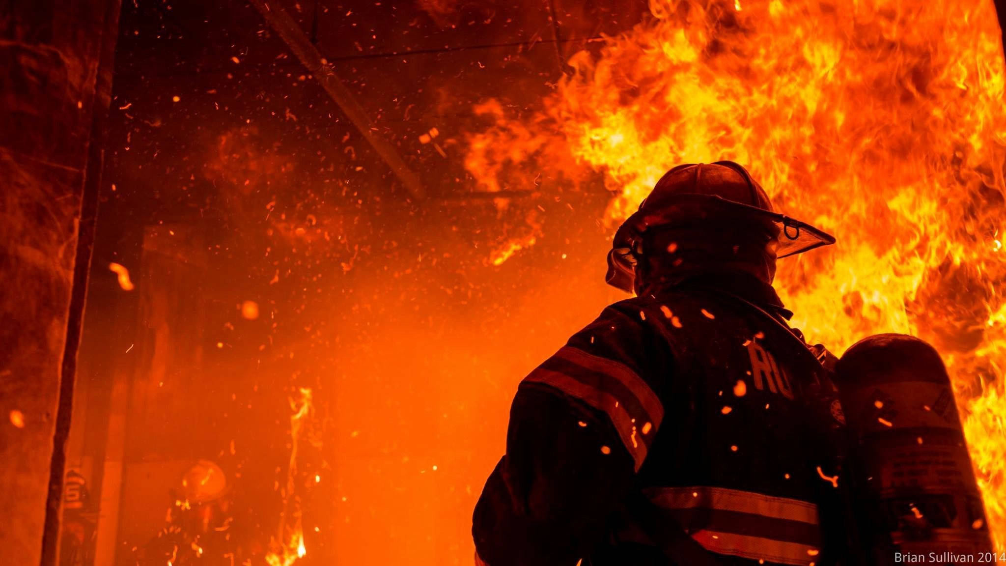 firefighter, full gear, roaring flames, Full HD Desktop Wallpaper