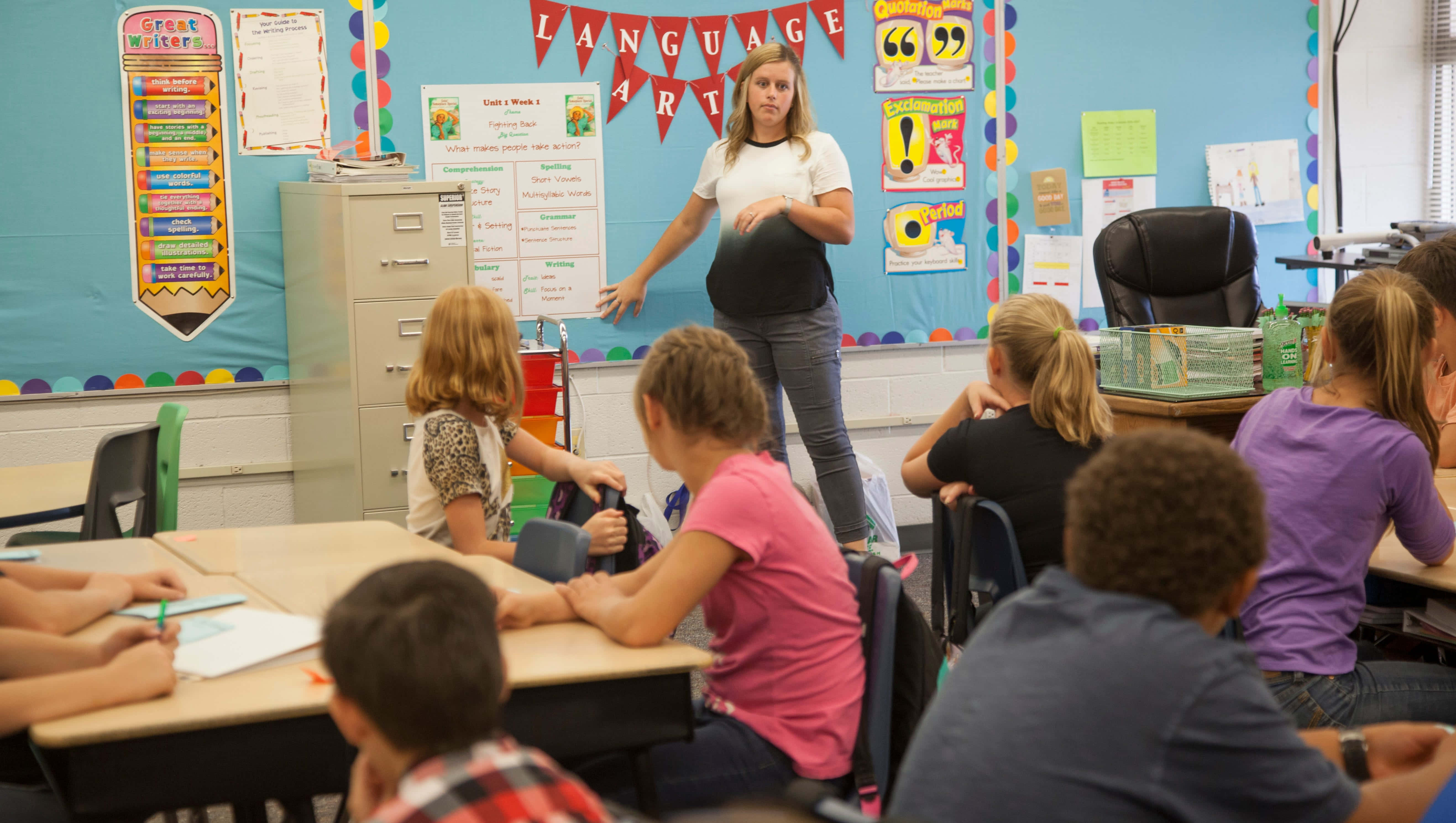 first day of school, classroom scene, pregnant teacher, 5K Desktop Wallpaper
