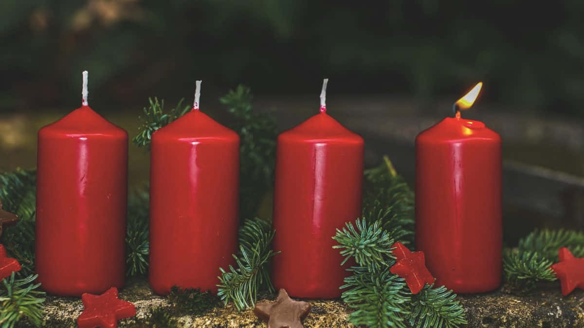 First Advent Sunday, candle lighting, four red candles, SD Desktop Wallpaper