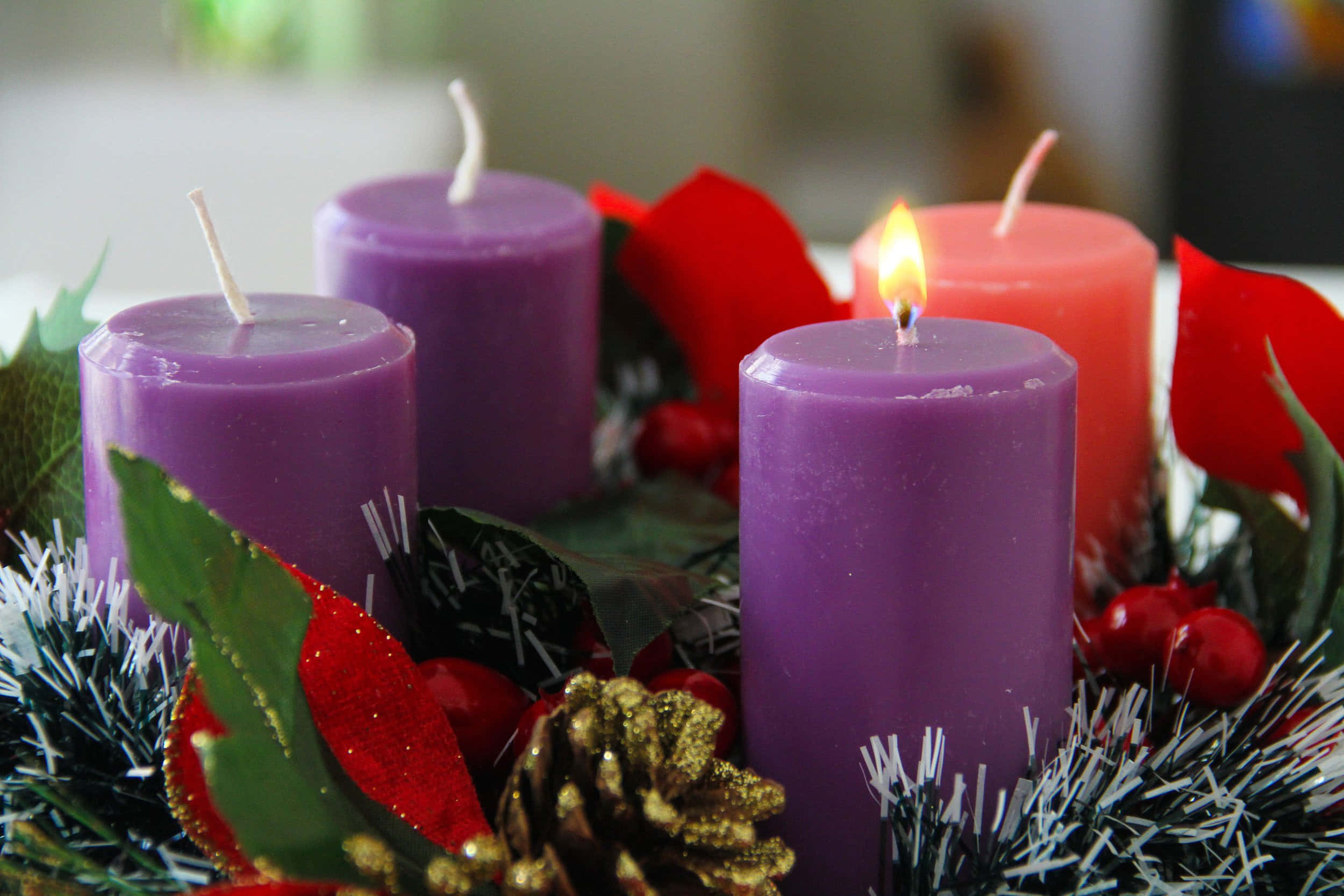 First Sunday Of Advent, candle lighting, purple candles, Full HD Desktop Wallpaper