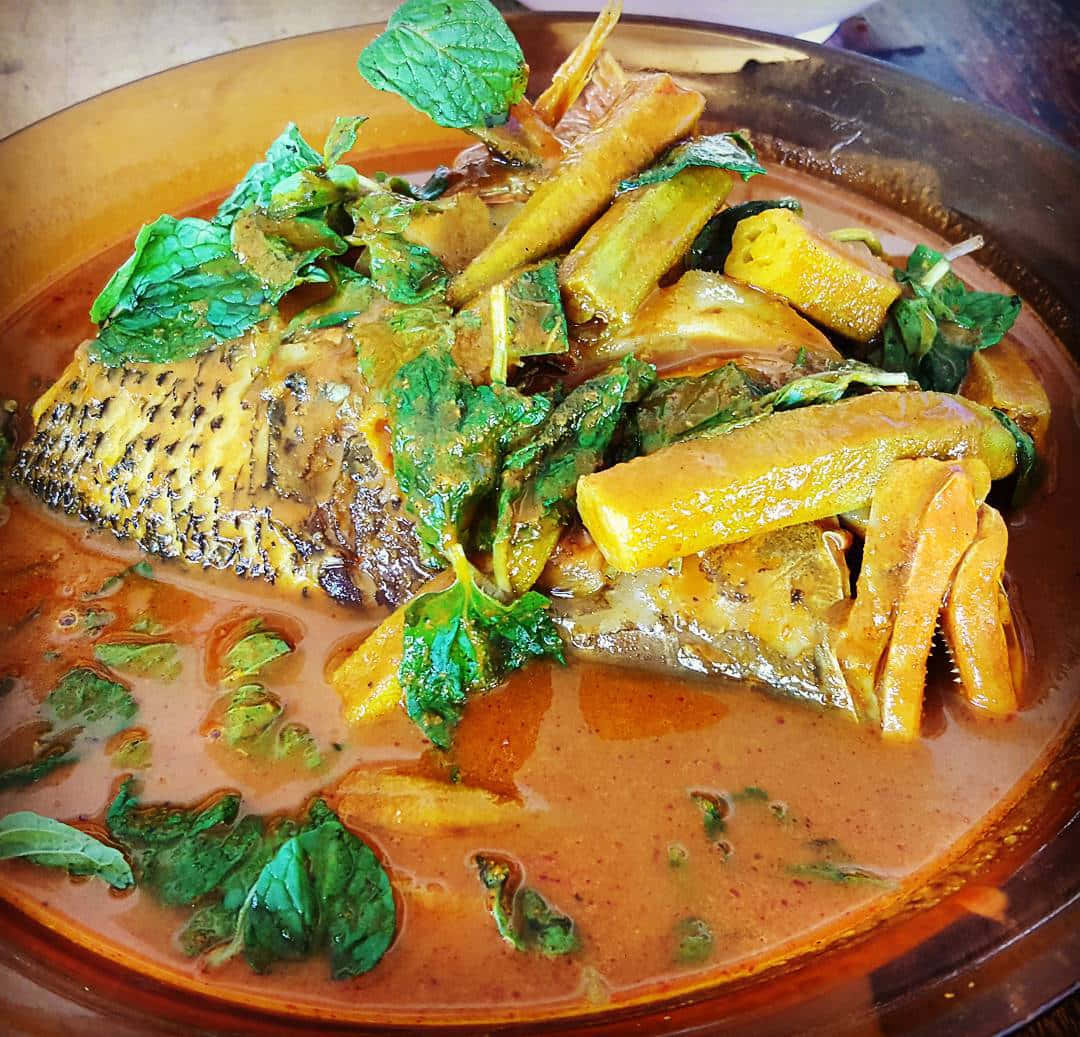 Fish Head Curry, steaming bowl, richly spiced fish curry, SD Desktop Wallpaper