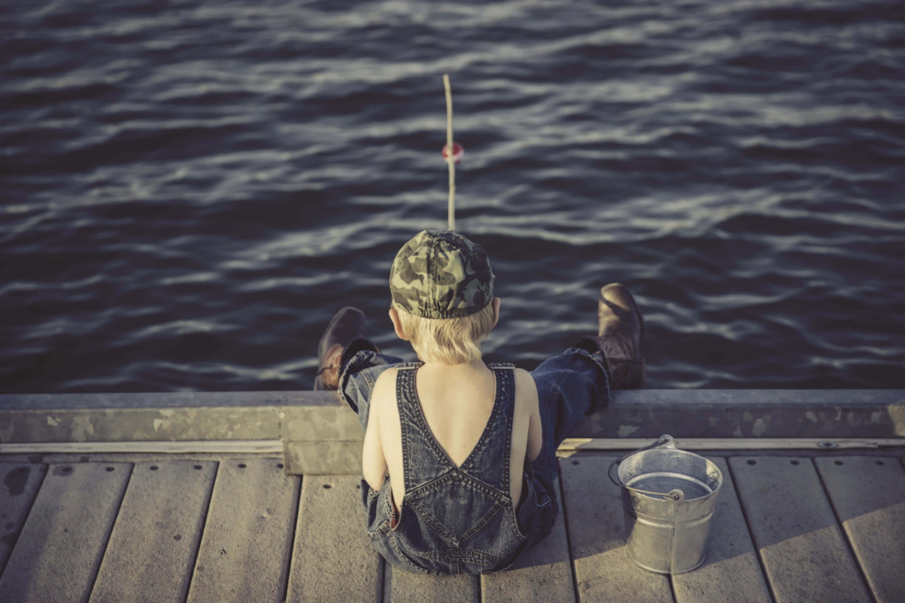 fishing bait, tackle, wooden dock, 4K Desktop Wallpaper