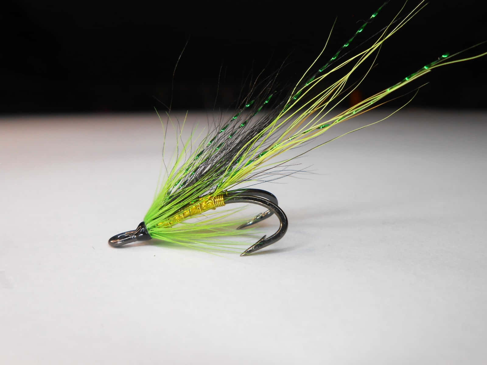 fishing bait, vibrant green, black, HD Desktop Wallpaper