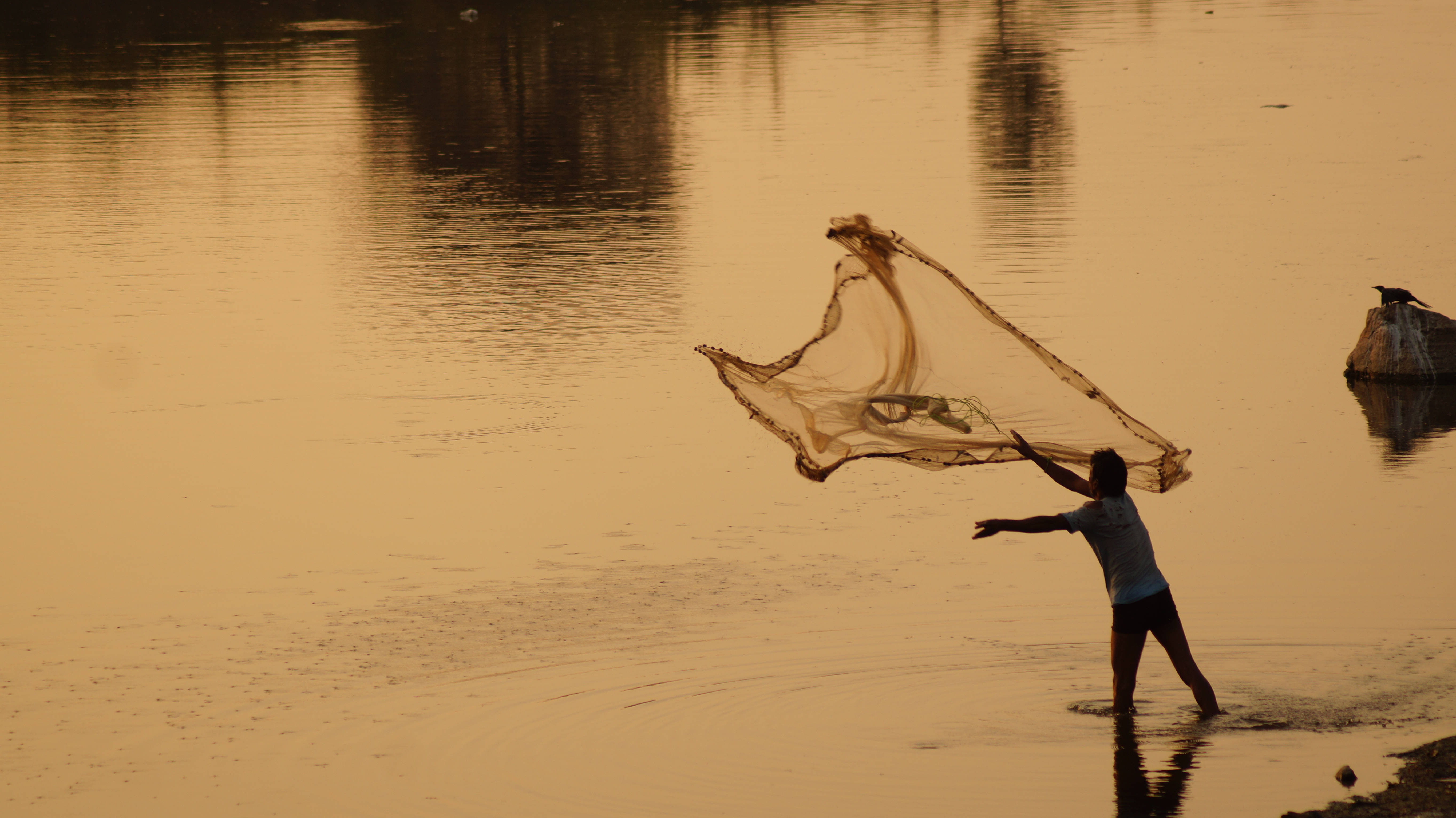 fishing net, golden water, sunset, 5K Desktop Wallpaper