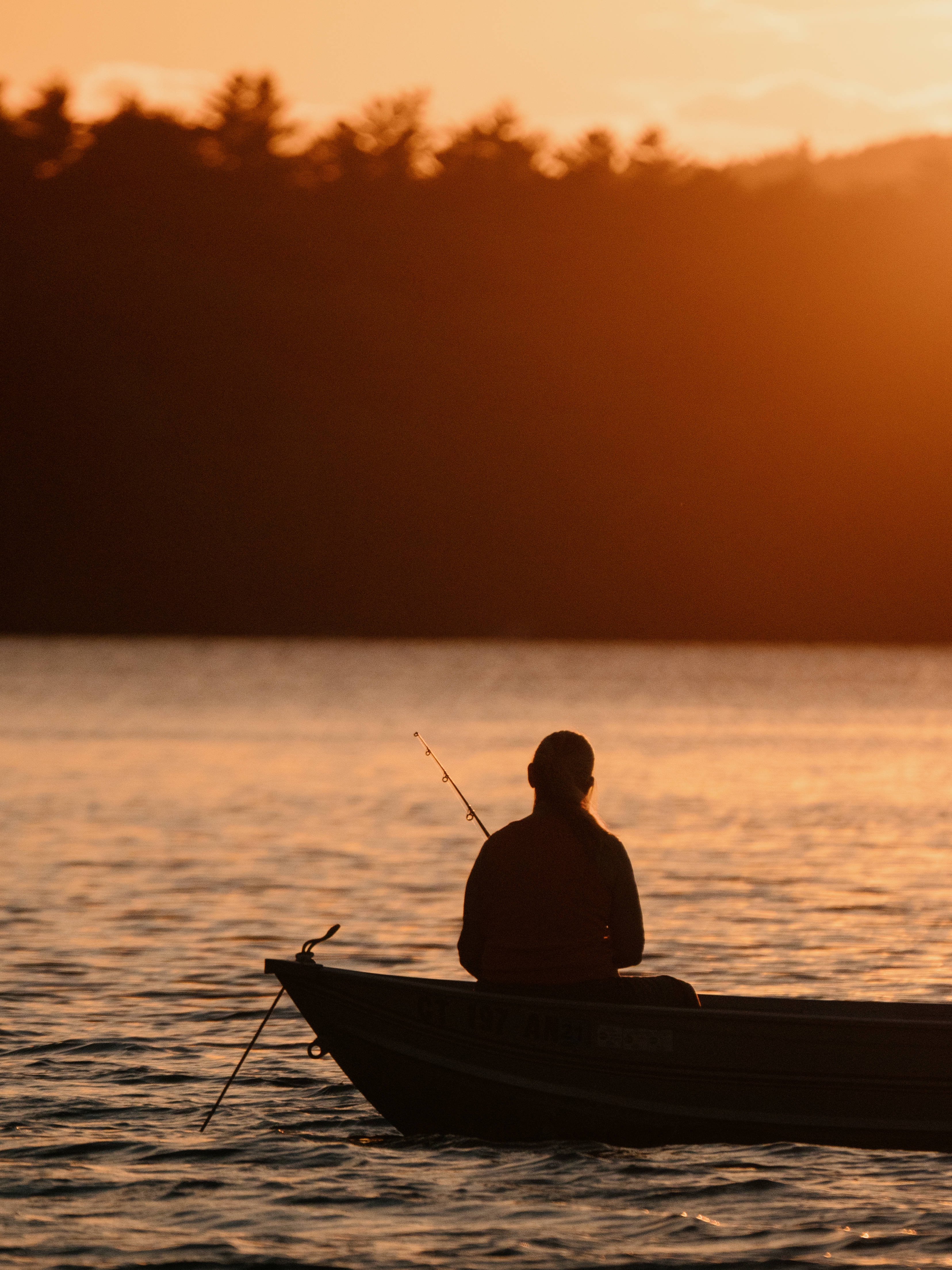 silhouette, fishing man, boat, 4K Phone Wallpaper