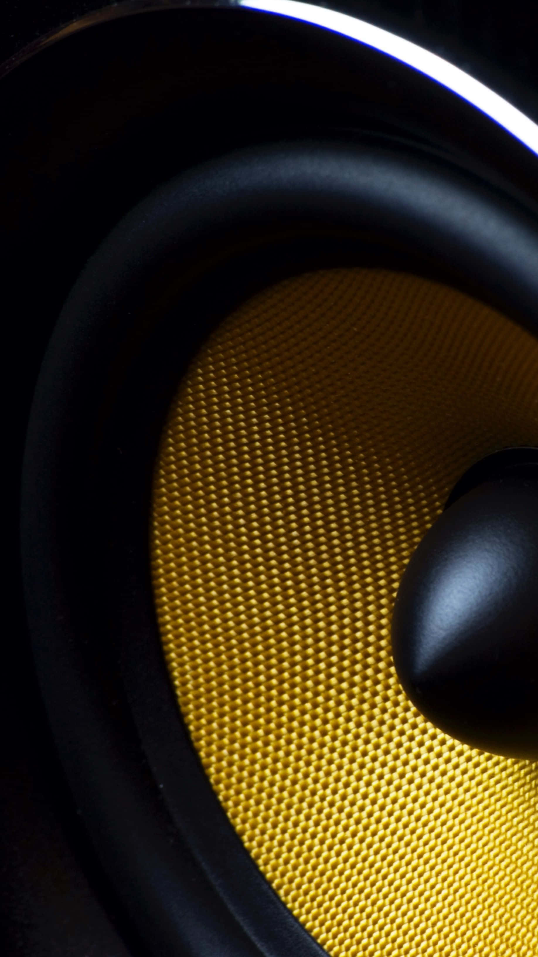 Fl Studio, Gold Line Optical Cable Speaker, sleek black speaker cone, 2K Phone Wallpaper