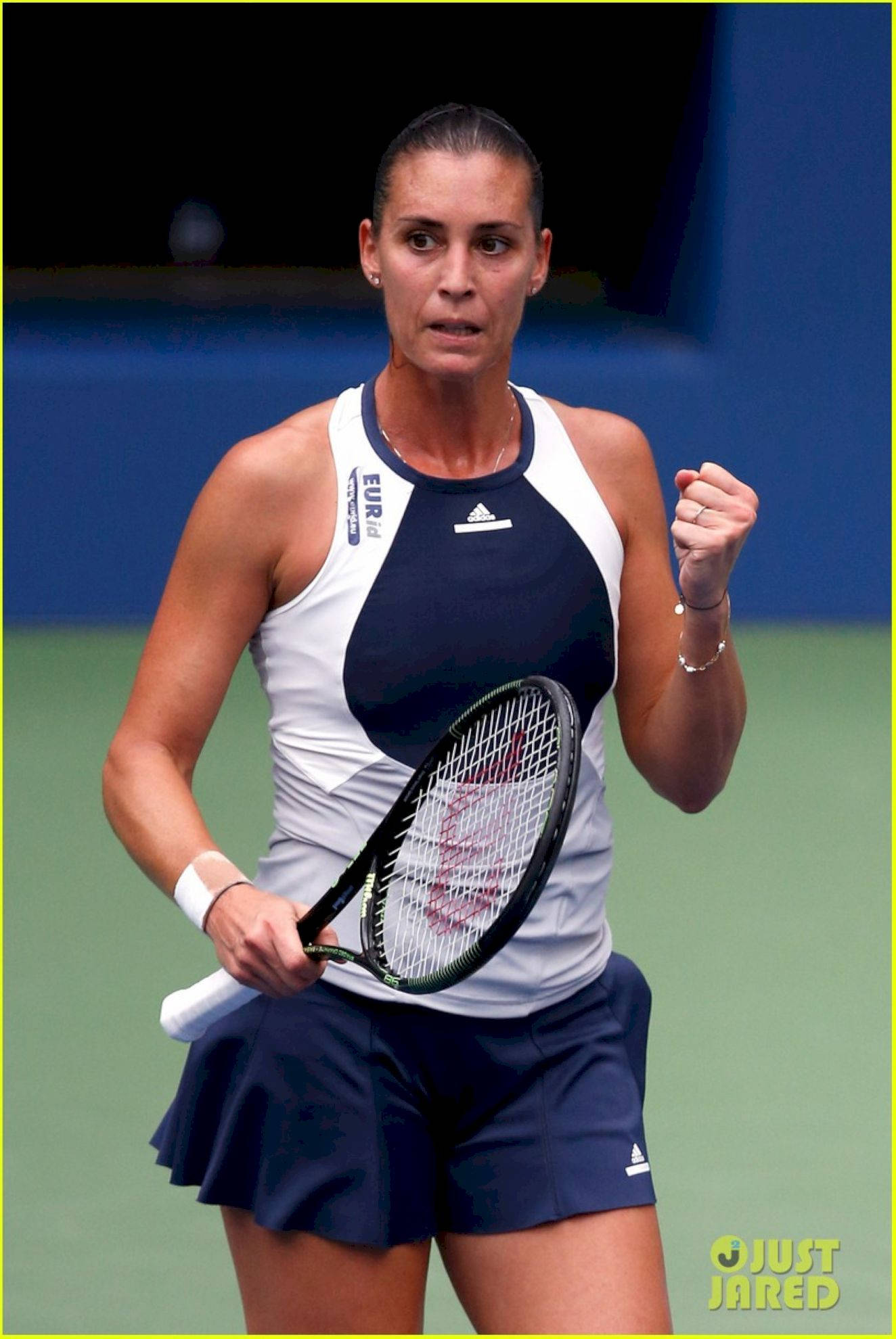 Flavia Pennetta, navy and white outfit, green court, Full HD Phone Wallpaper