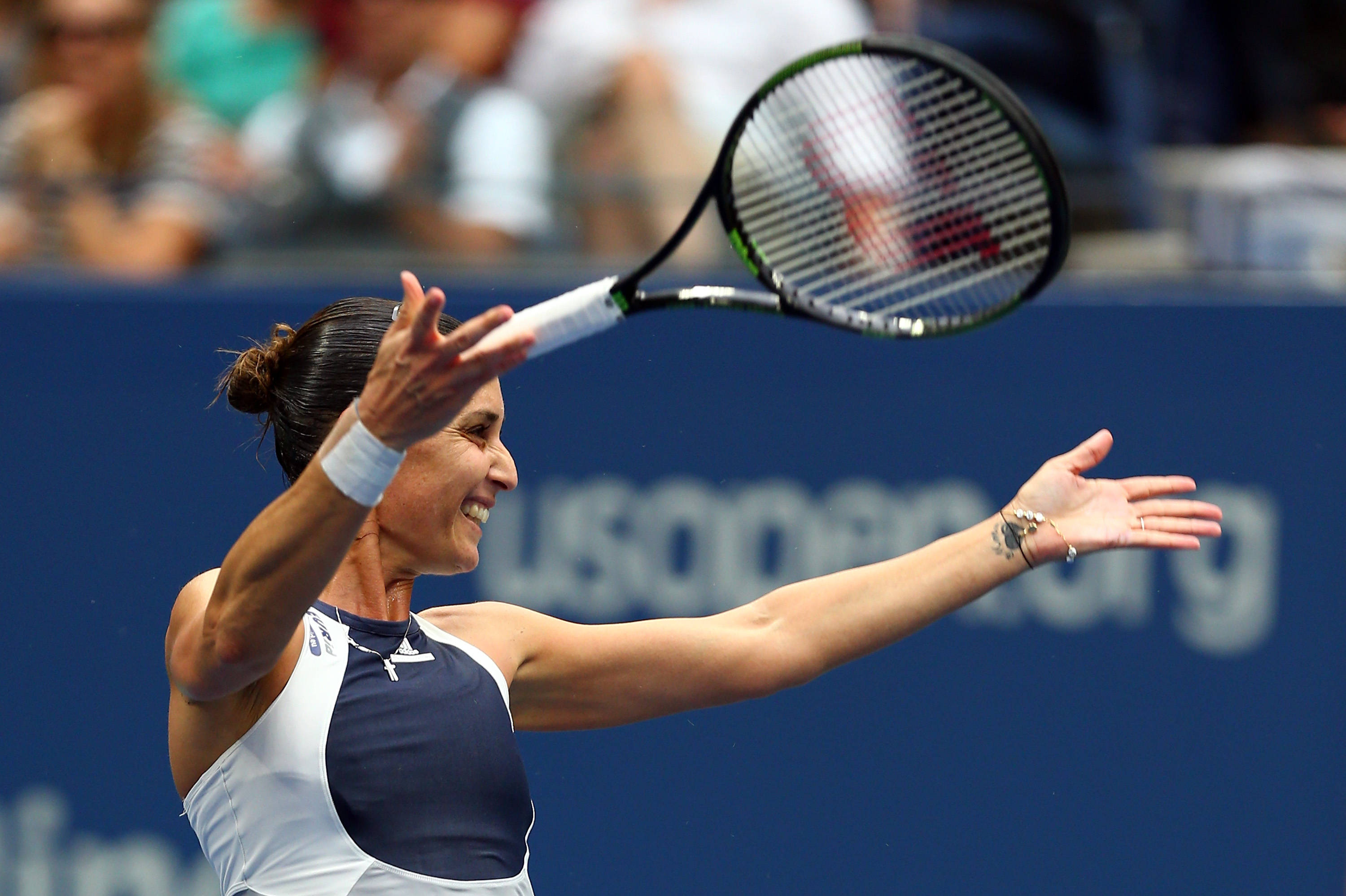Flavia Pennetta, tennis player, blue court, 2K Desktop Wallpaper
