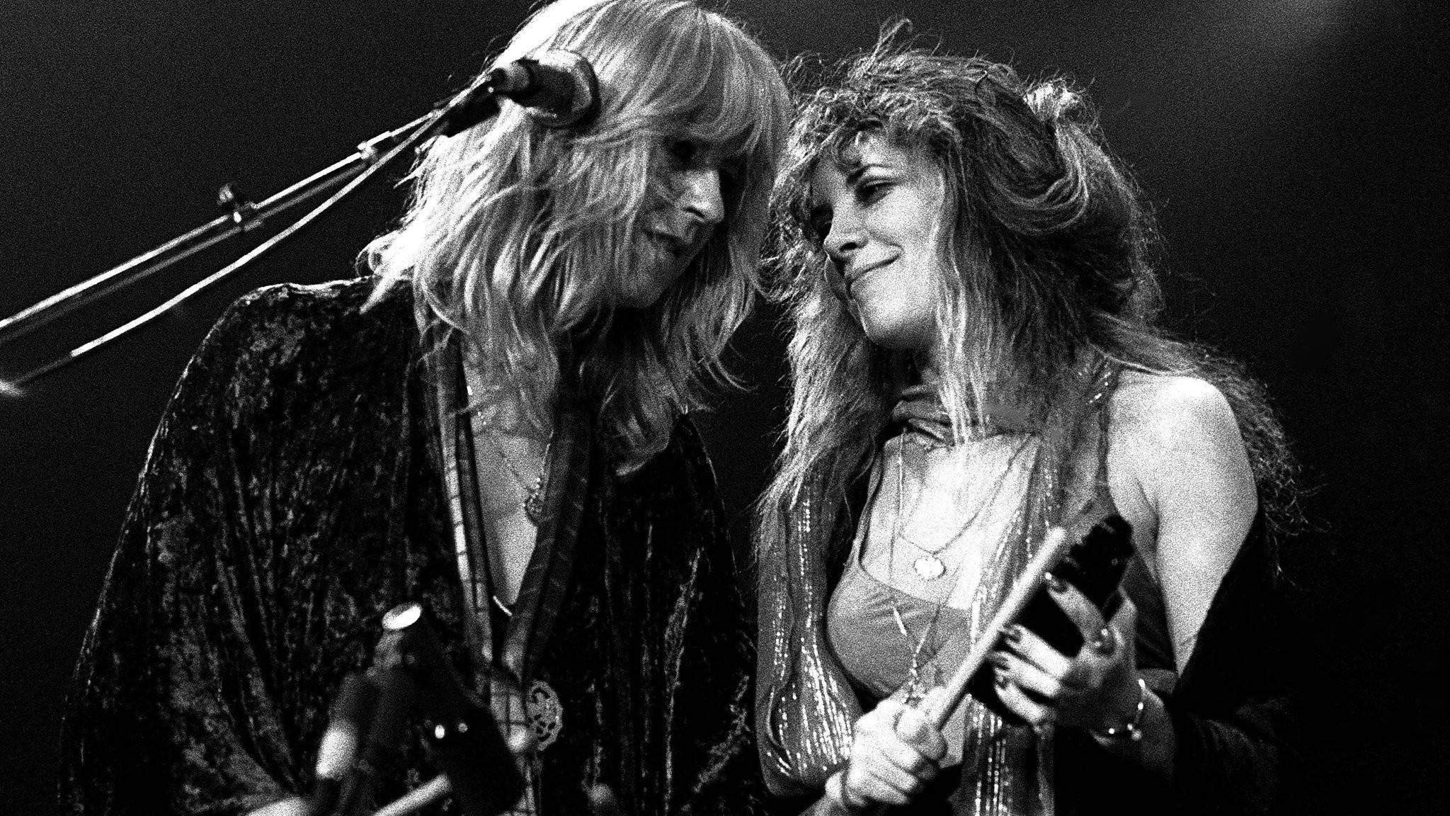 Fleetwood Mac, female members, on stage, Full HD Desktop Wallpaper