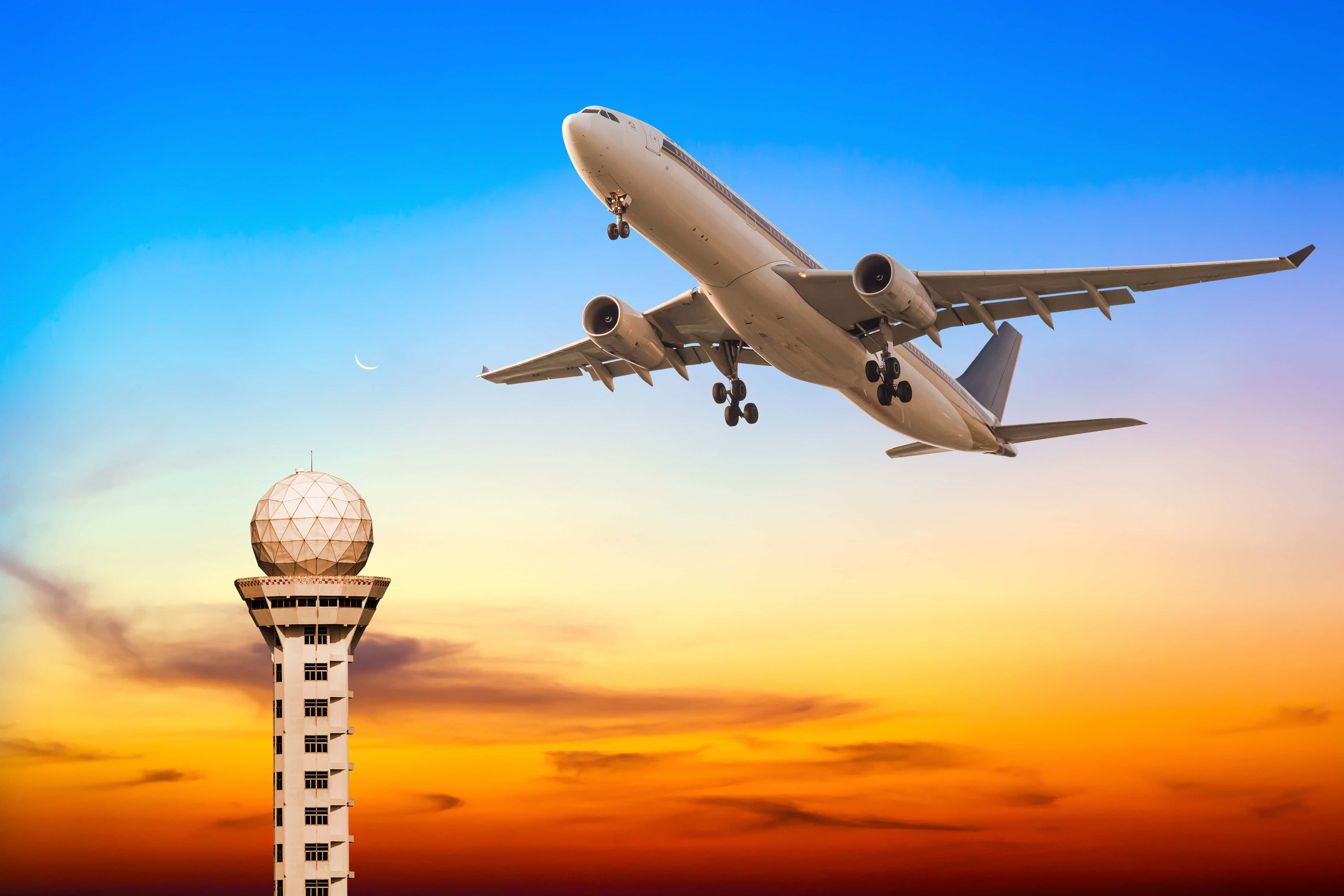 Flight, Orange Sky, passenger jet, 4K Desktop Wallpaper
