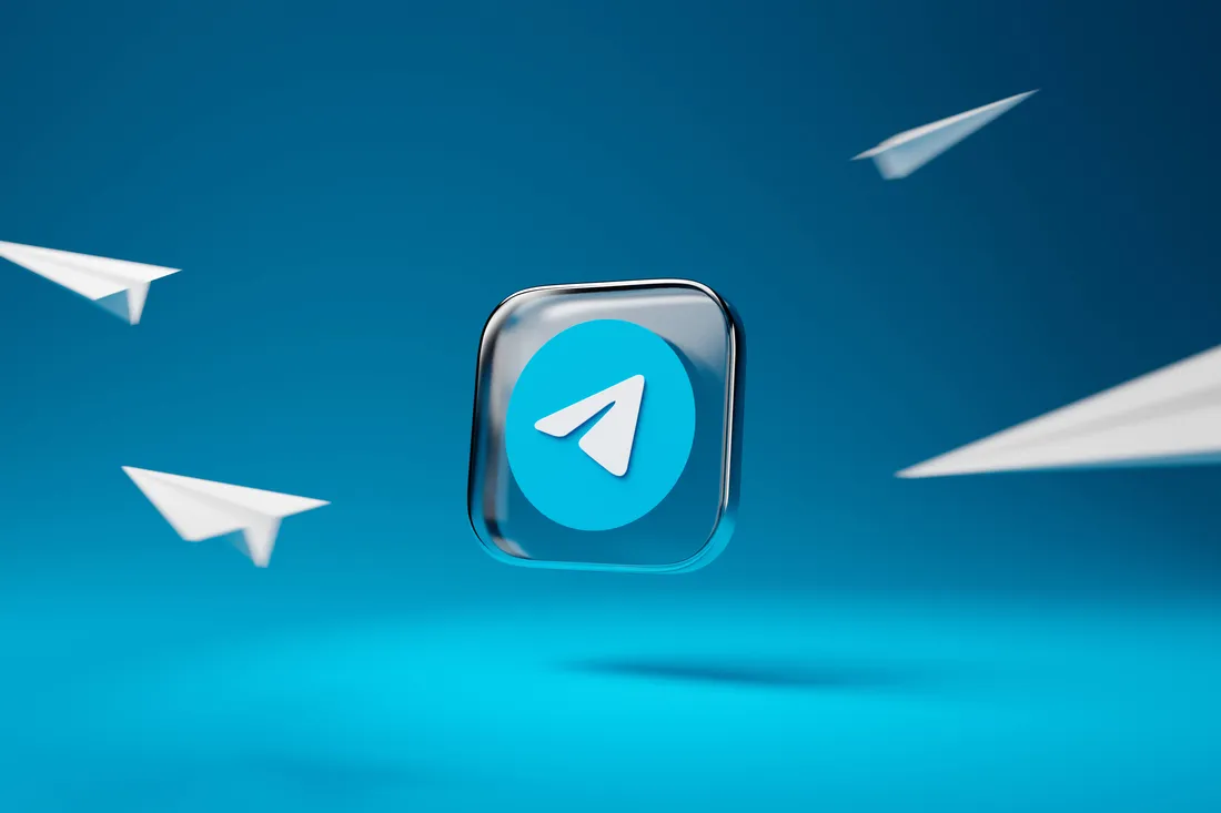 FlightReacts