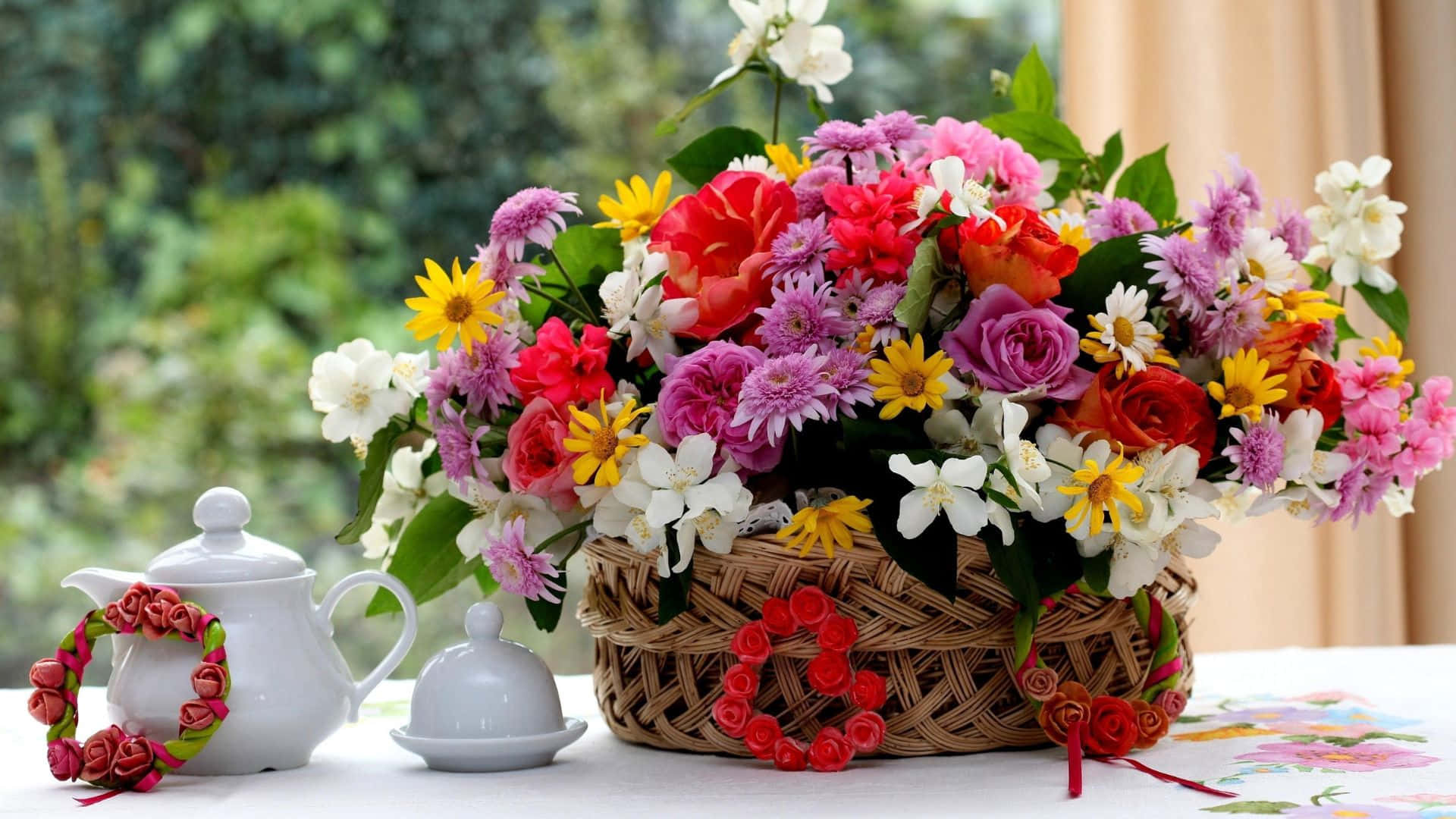 floral arrangement, woven basket, white teapot, Full HD Desktop Wallpaper