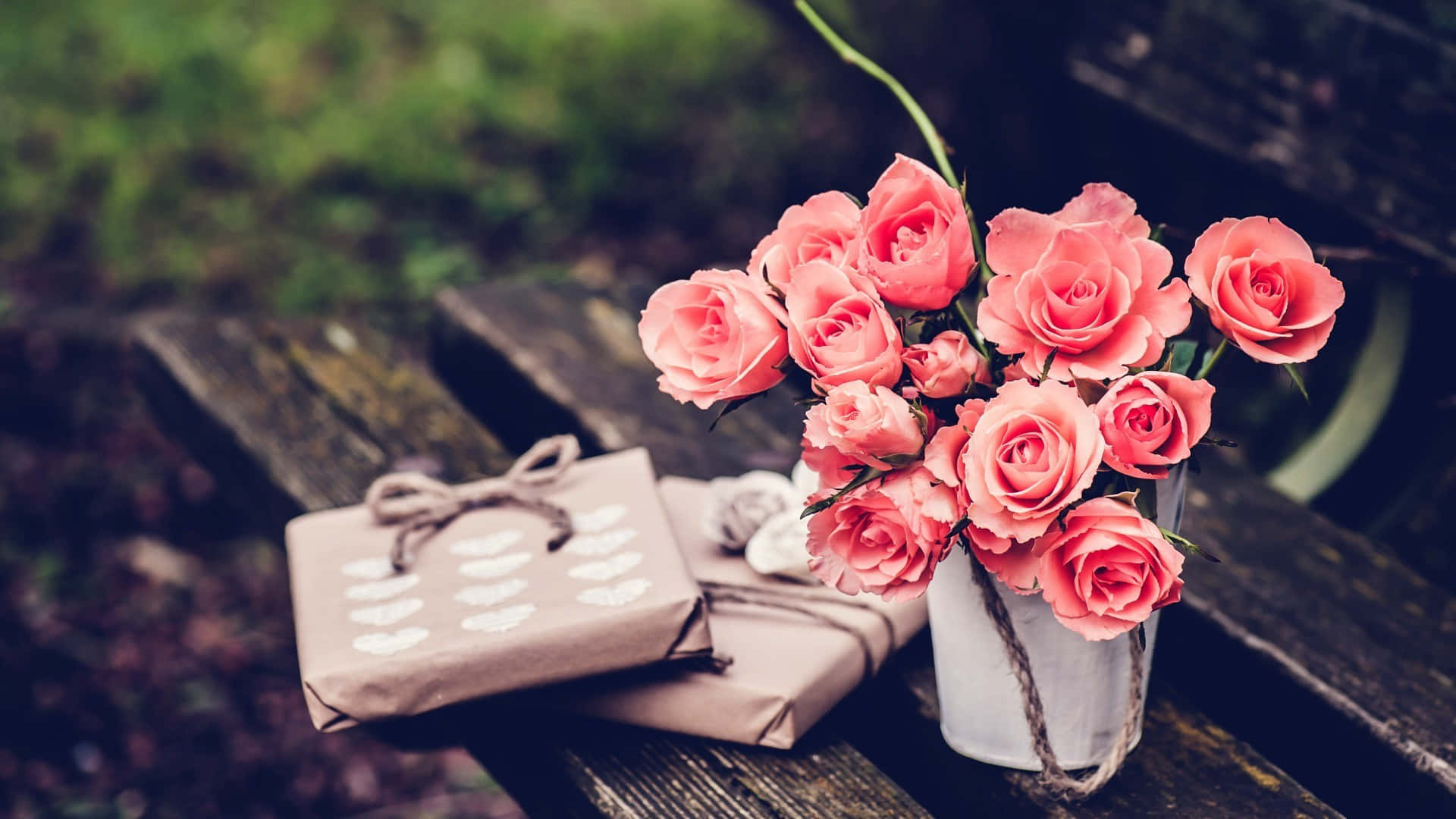 soft pink roses, white vase, wrapped gifts, Full HD Desktop Wallpaper