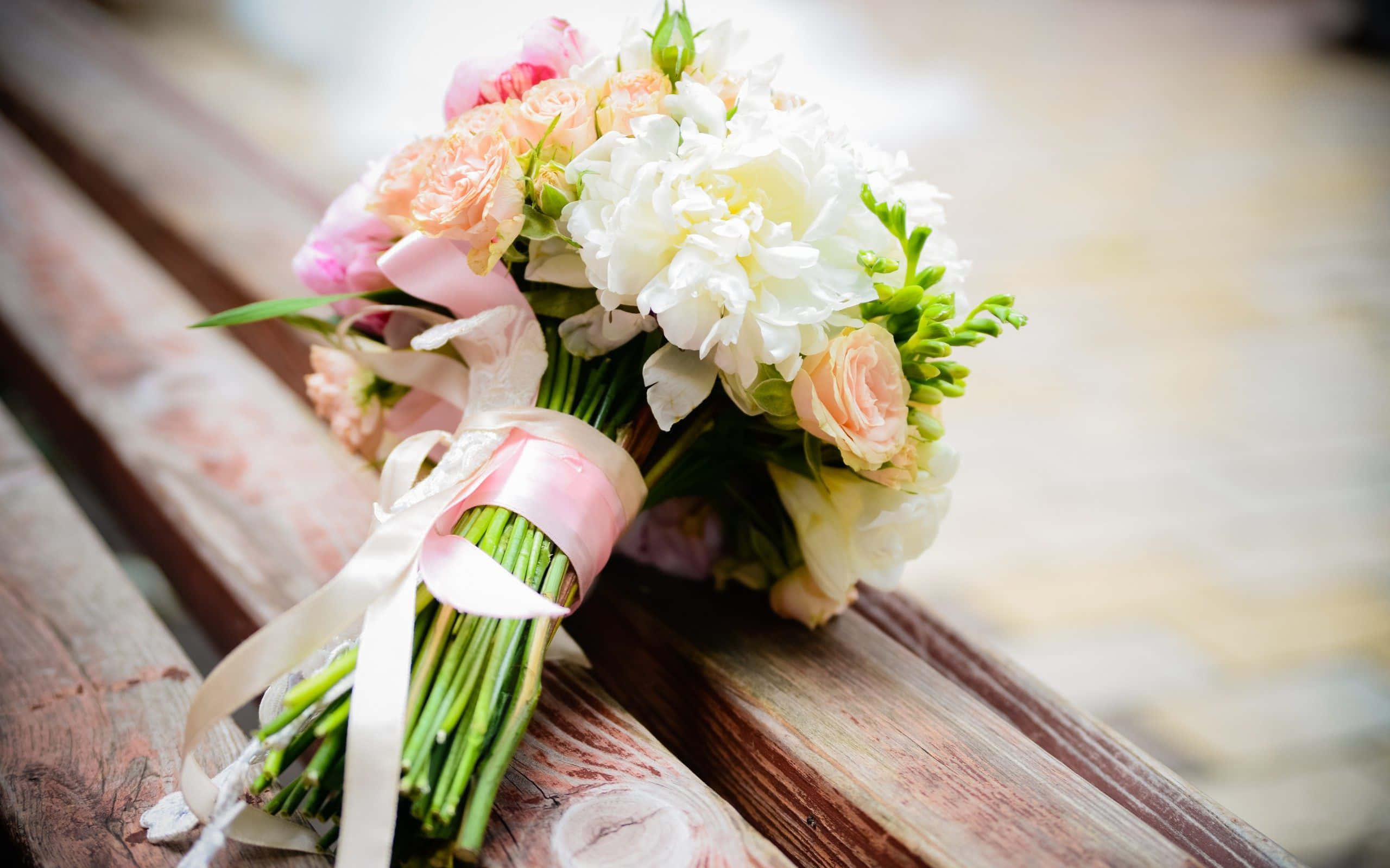 florist, roses, peonies, 2K Desktop Wallpaper
