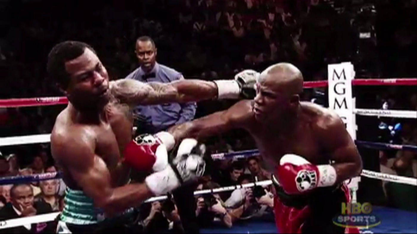 Floyd Mayweather, clocks foe in jaw, brightly lit ring, HD Desktop Wallpaper