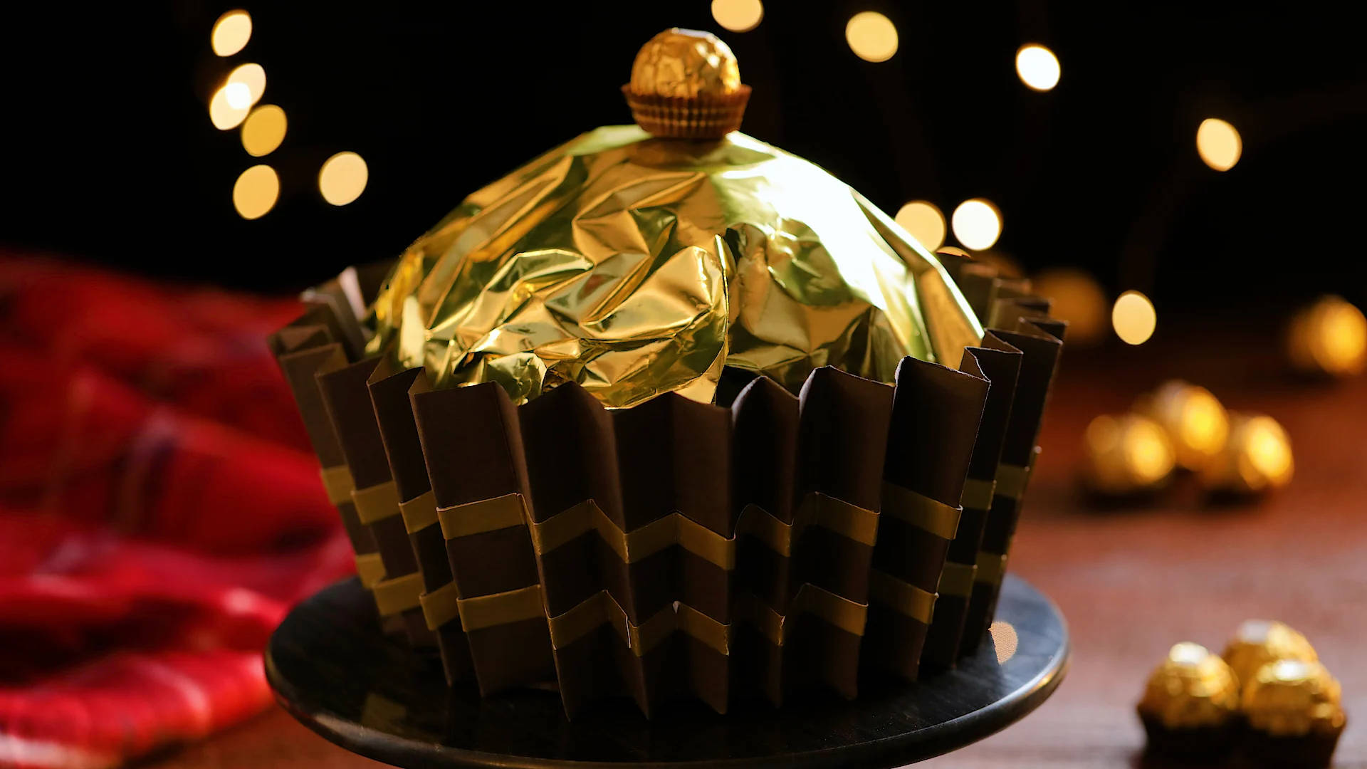 Cupcake, Gold Foil, Ferrero Rocher, Full HD Desktop Wallpaper