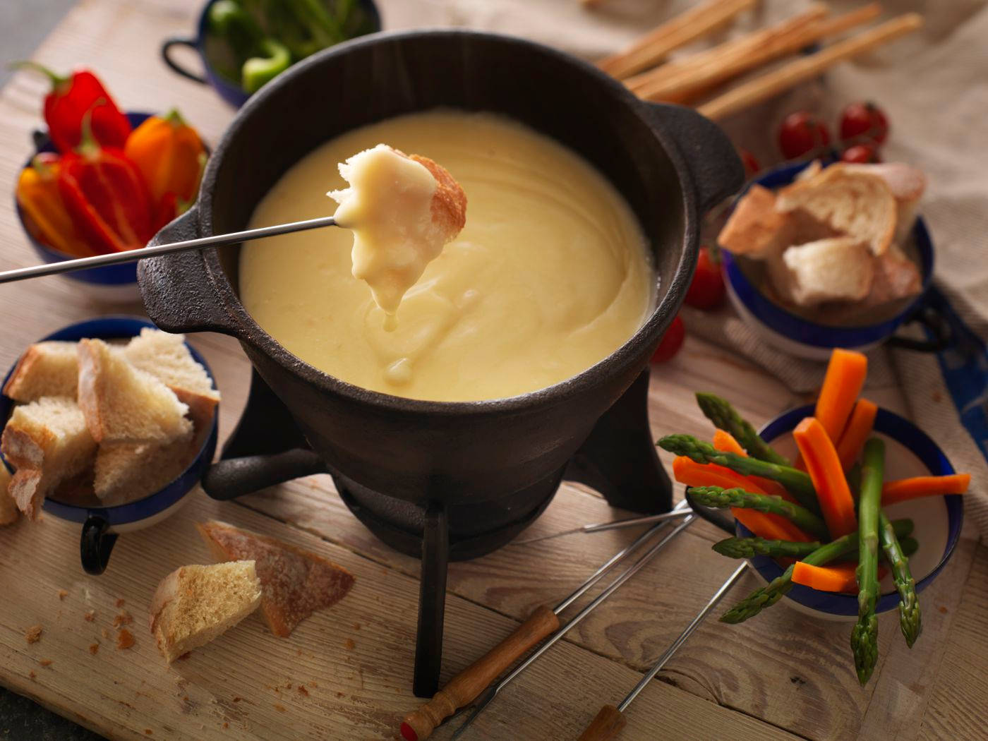 fondue, cheese fondue, black pot, HD Desktop Wallpaper