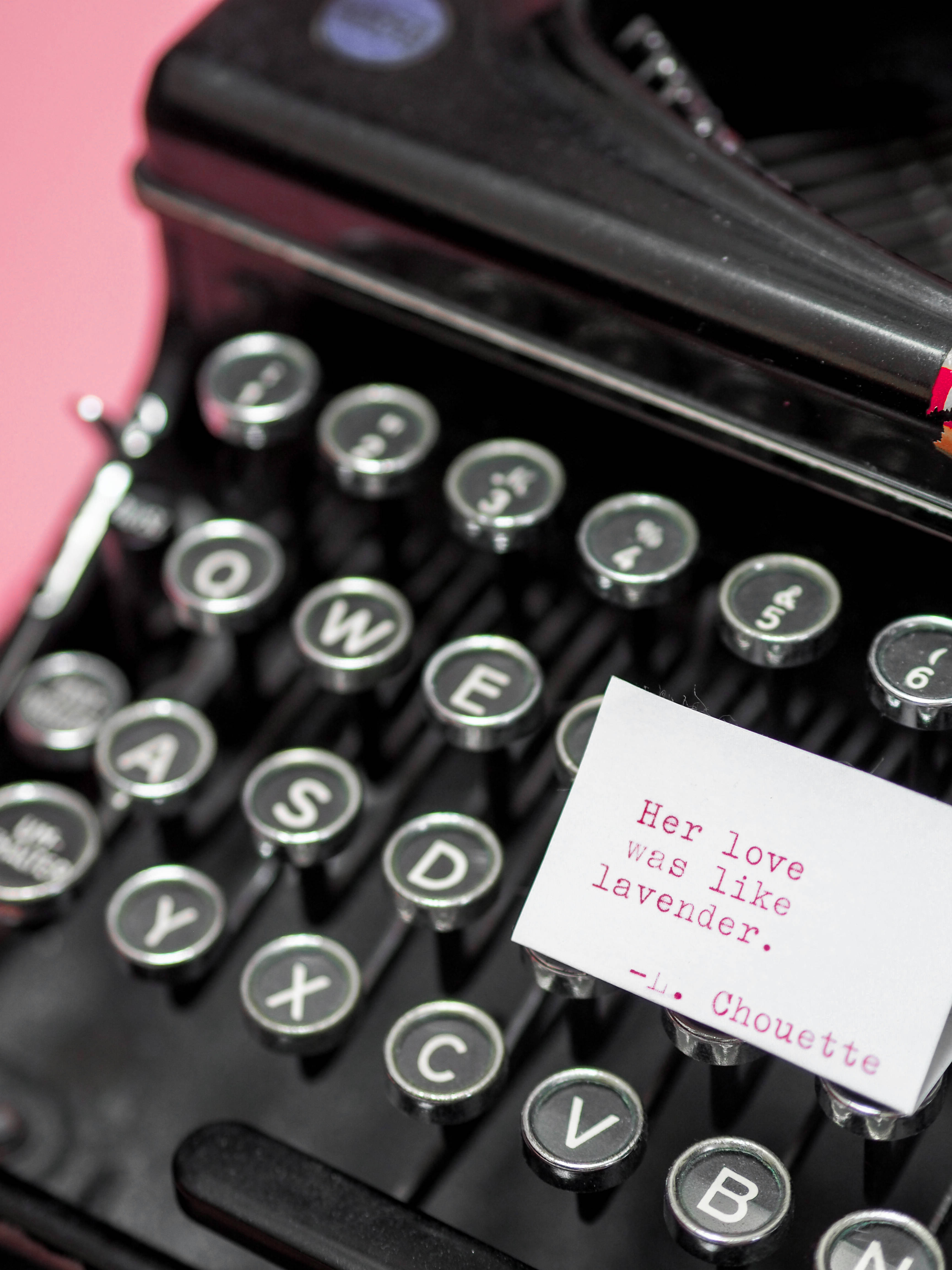 vintage black typewriter, pink background, quote card, 4K Phone Wallpaper