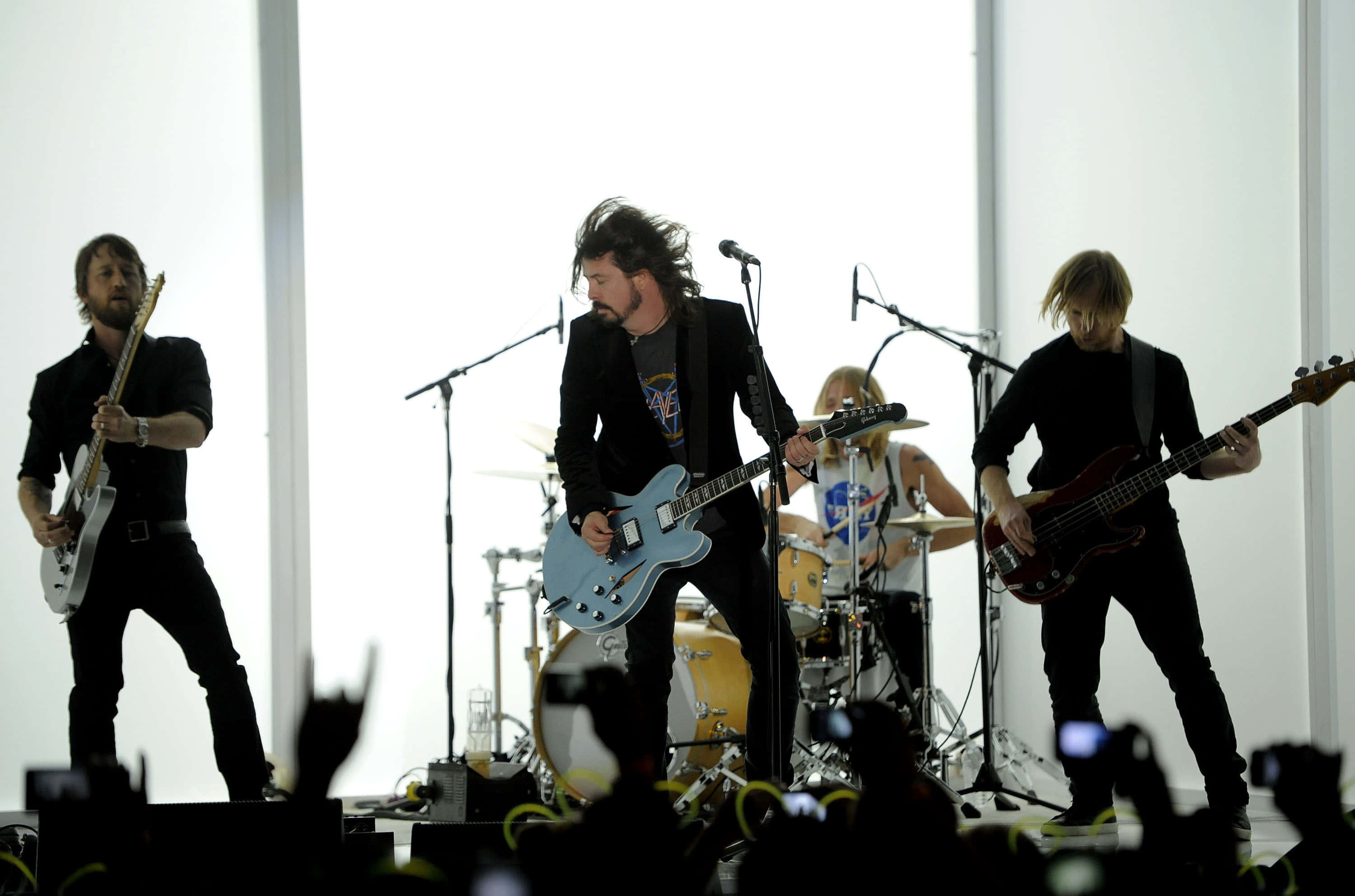 Foo Fighters, live performance, silhouette, 2K Desktop Wallpaper
