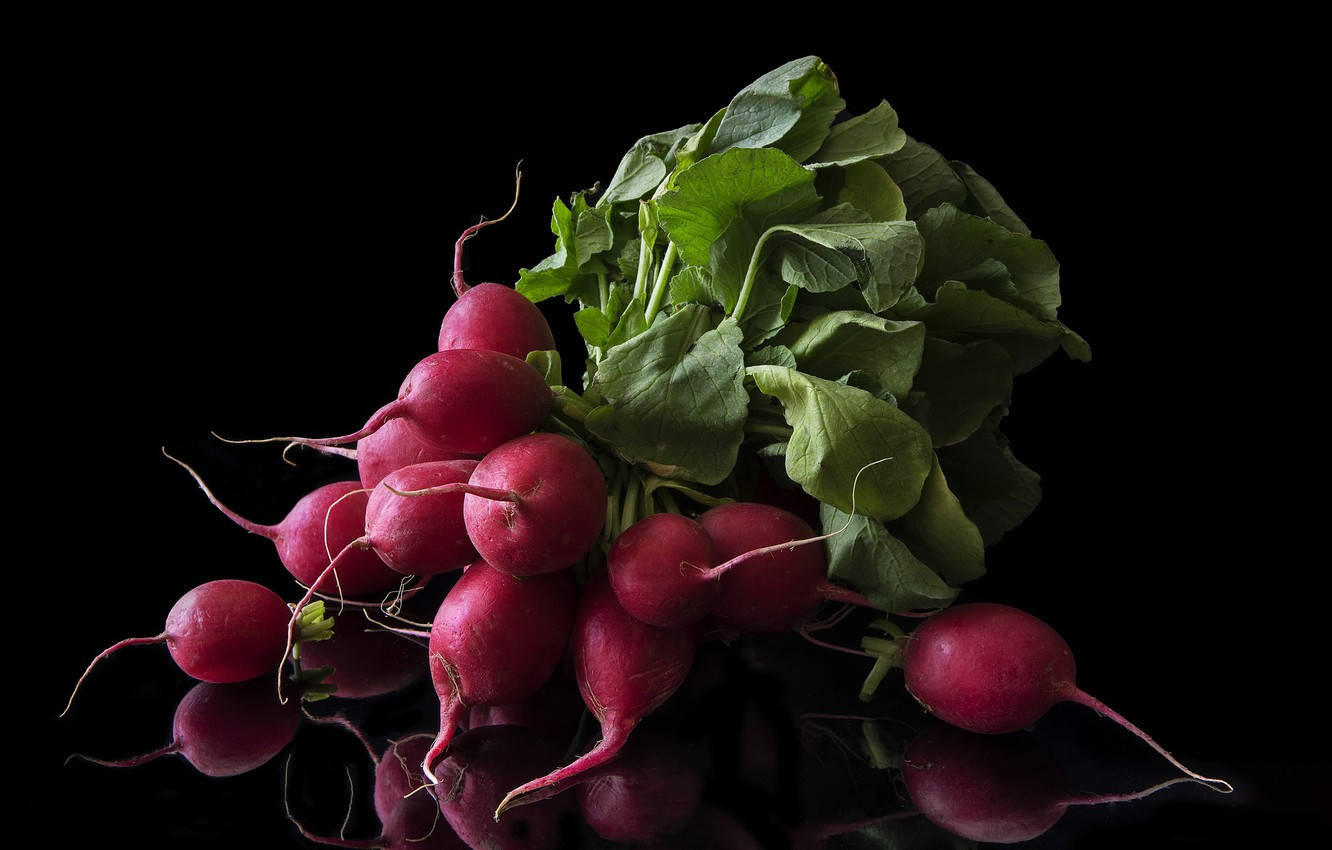 red radish roots, lush green leaves, reflective black surface, HD Desktop Wallpaper