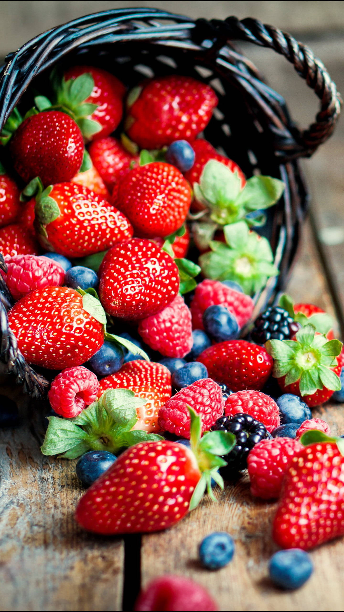 Berries, strawberries, raspberries, 2K Phone Wallpaper