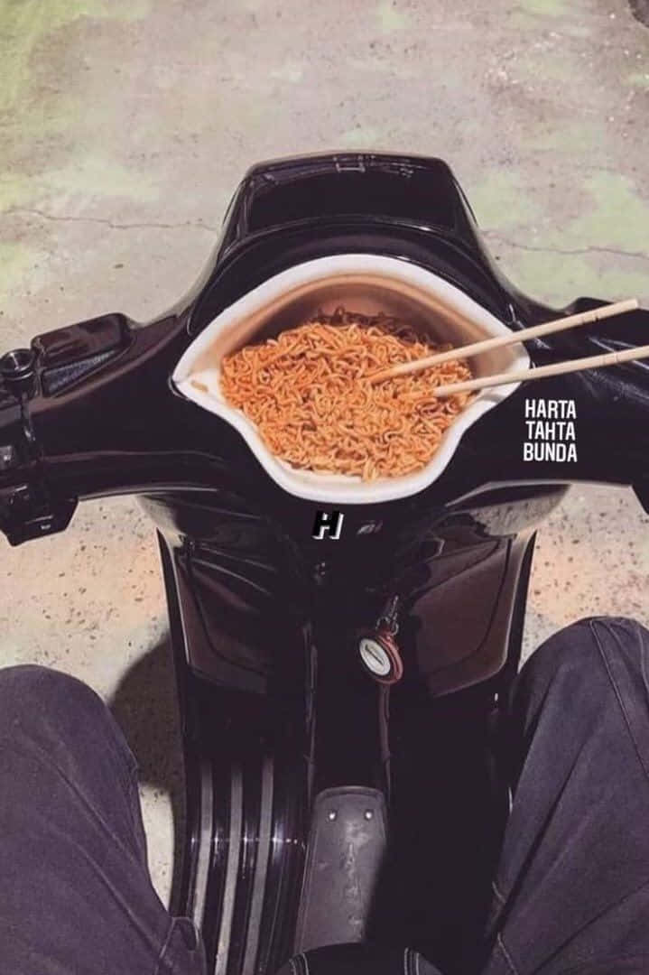 instant noodles, chopsticks, black scooter, SD Phone Wallpaper