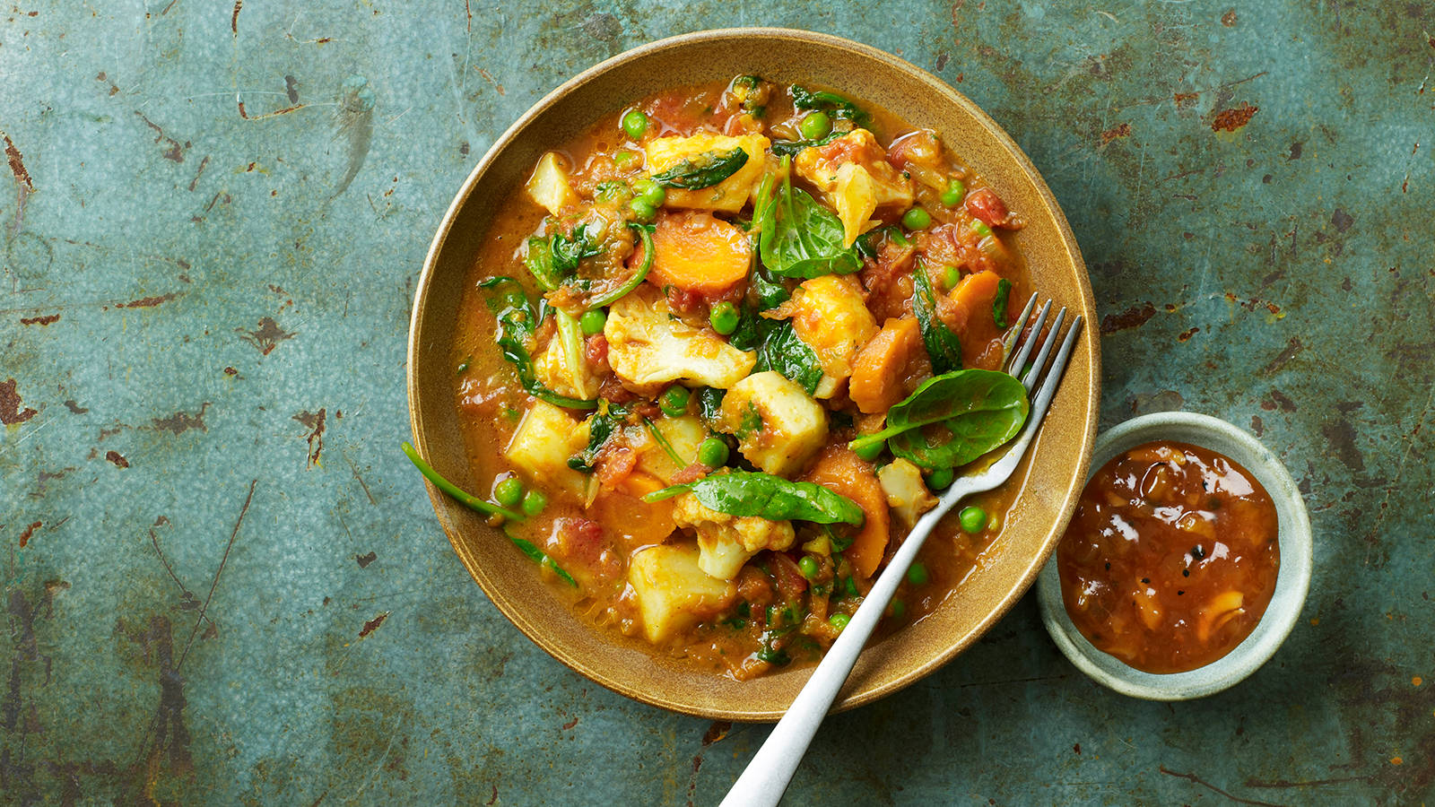 yellow curry, herbs, creamy sauce, HD Desktop Wallpaper