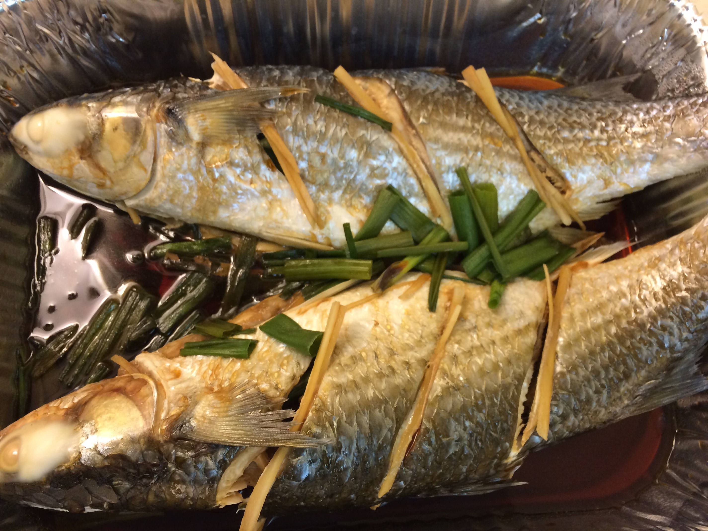 steamed mullet, scallions, ginger slices, 2K Desktop Wallpaper