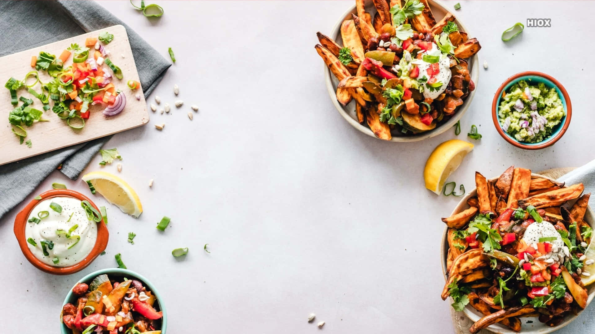 Food Table, sweet potato fries, salsa, Full HD Desktop Wallpaper