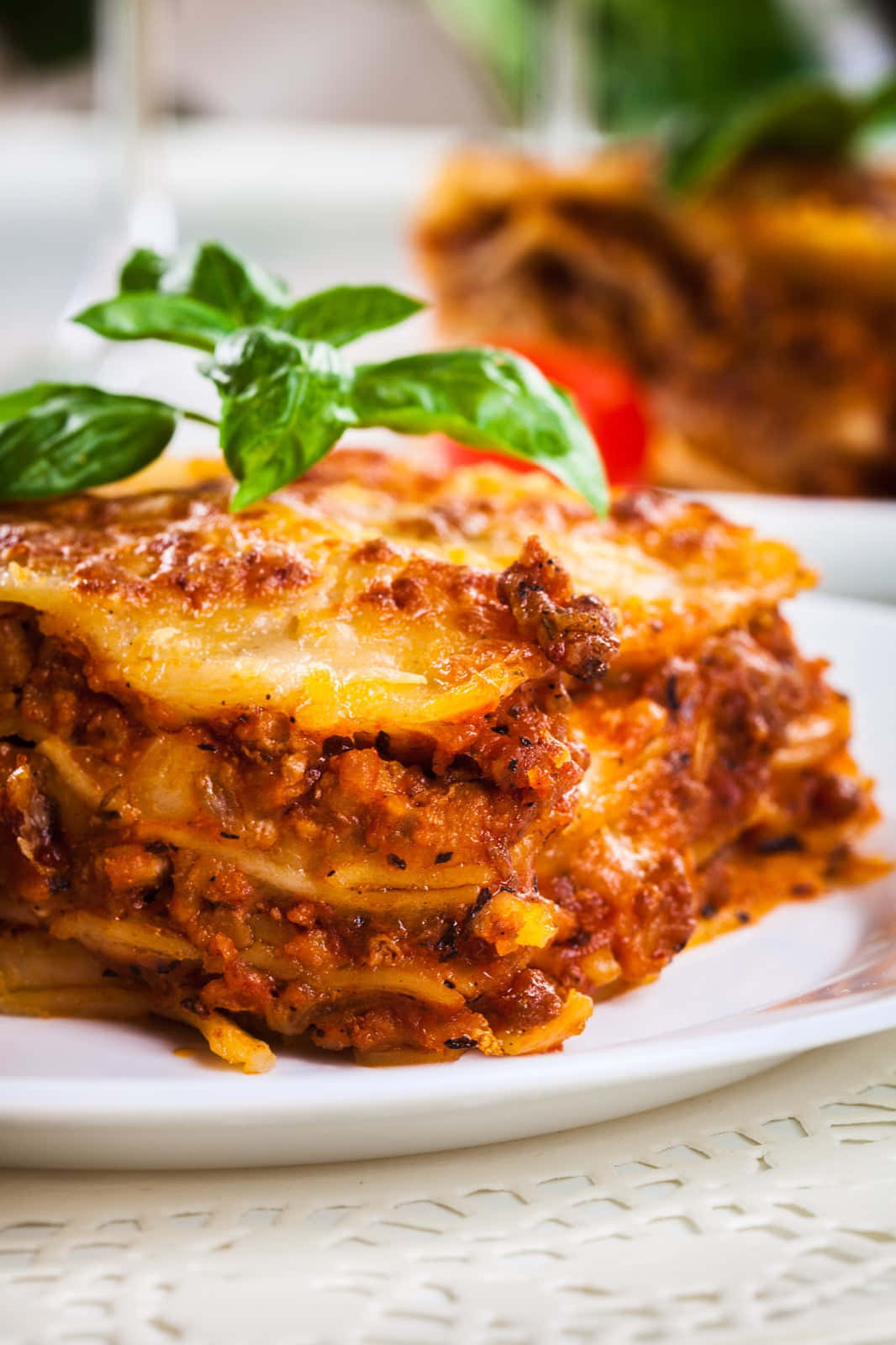 lasagna alla bolognese, steaming slice, fresh basil, HD Phone Wallpaper