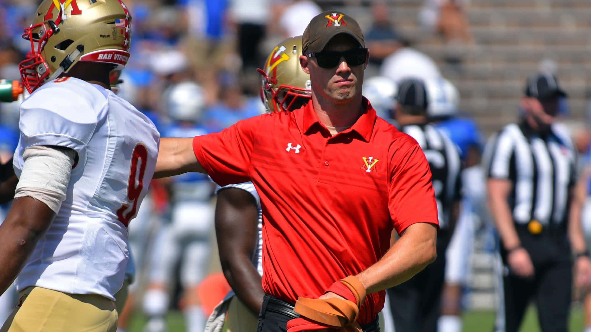 football coach, red polo, cap, Full HD Desktop Wallpaper