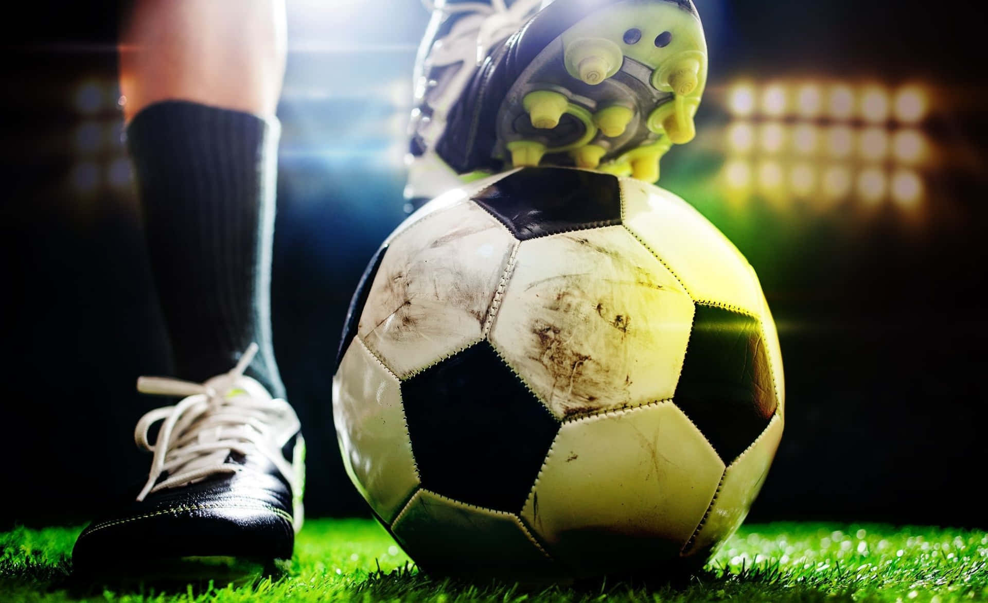 Football PC, soccer player, cleat, Full HD Desktop Wallpaper