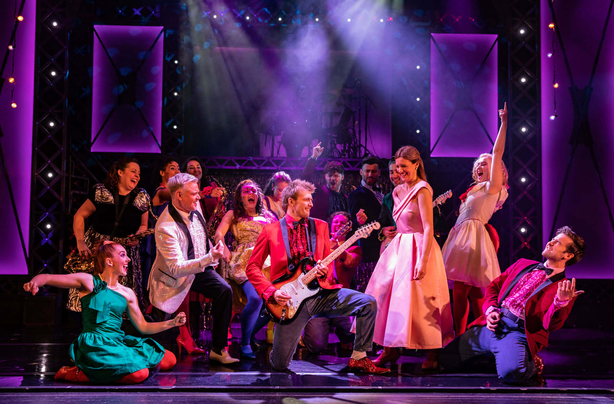 Footloose, musical performance stage, purple spotlights, Full HD Desktop Wallpaper