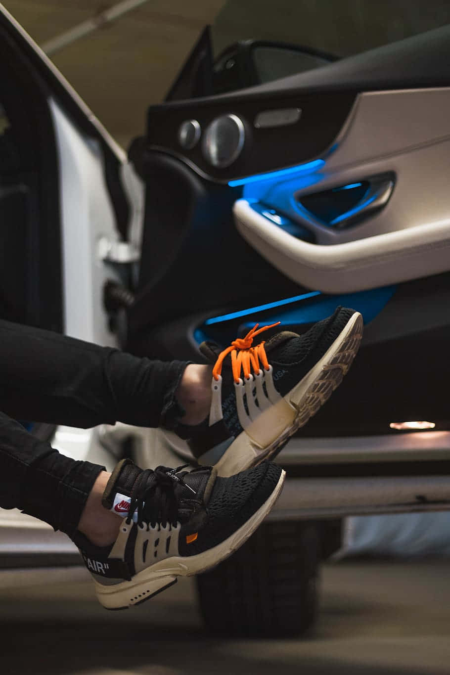 black sneakers, orange laces, open car door, HD Phone Wallpaper