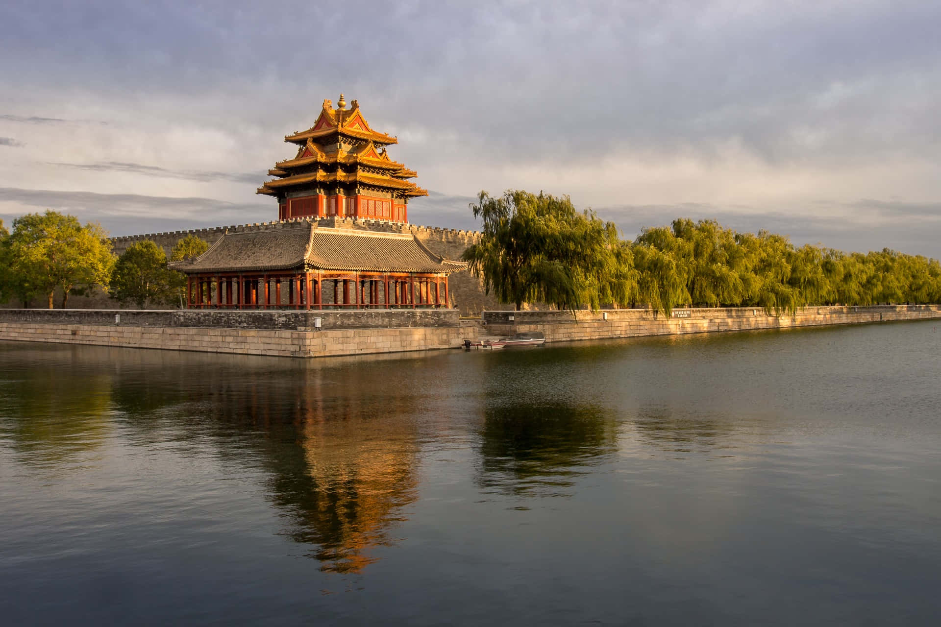 Forbidden City, corner tower, golden roof, Full HD Desktop Wallpaper
