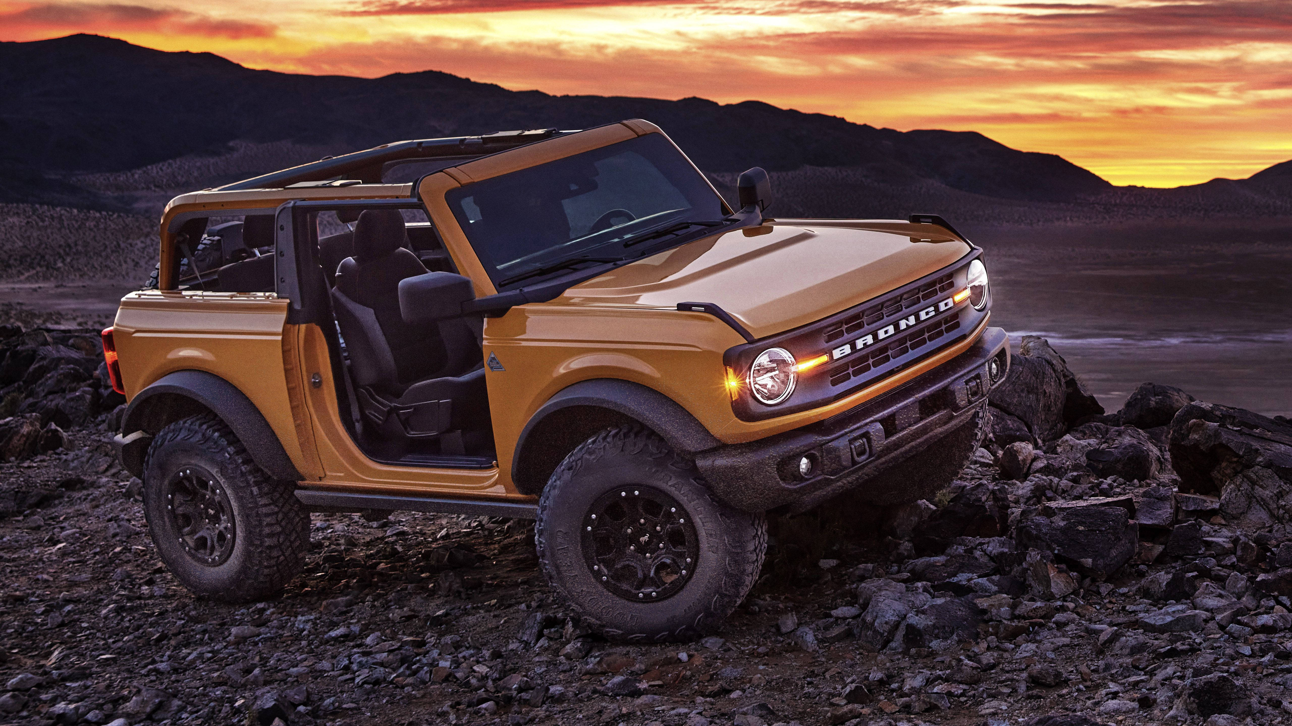 Ford Bronco, metallic orange paint, sunset, 5K Desktop Wallpaper