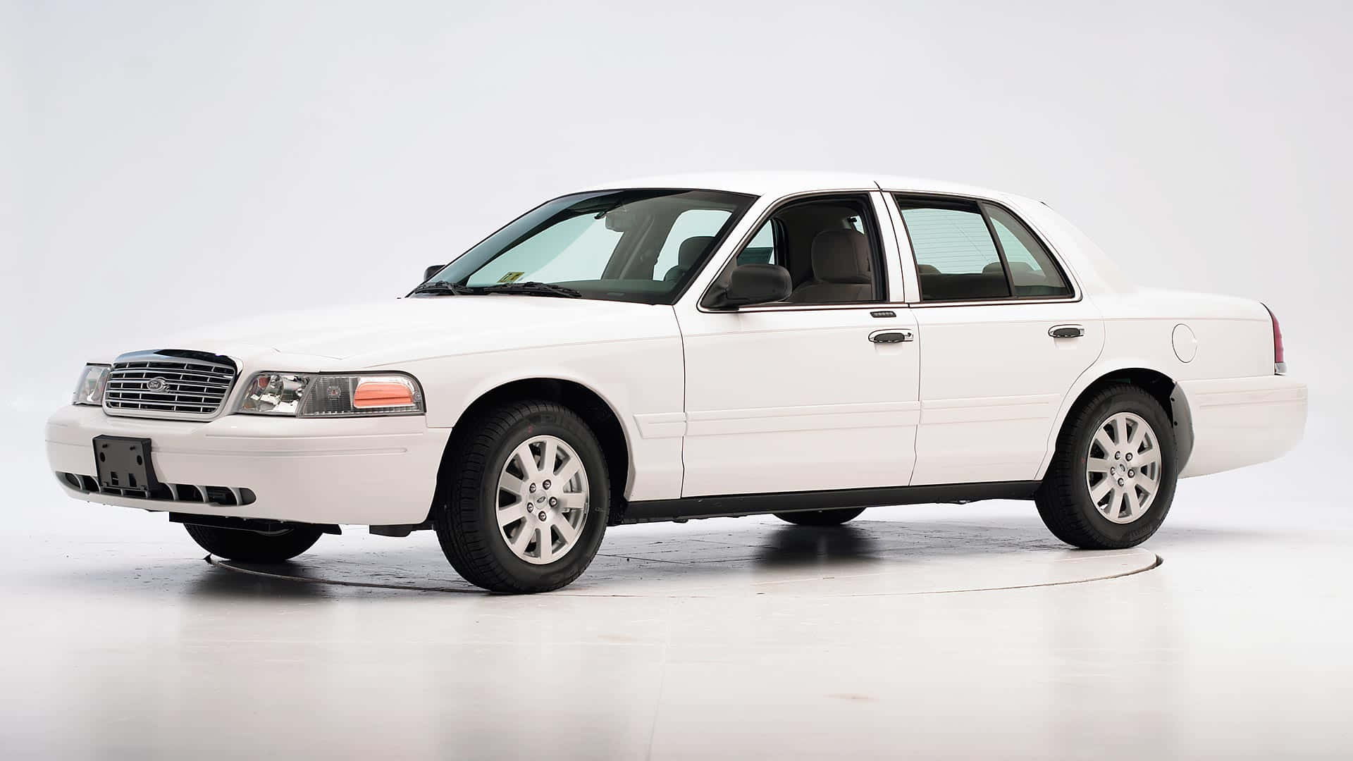 Ford Crown Victoria, white, sedan, Full HD Desktop Wallpaper