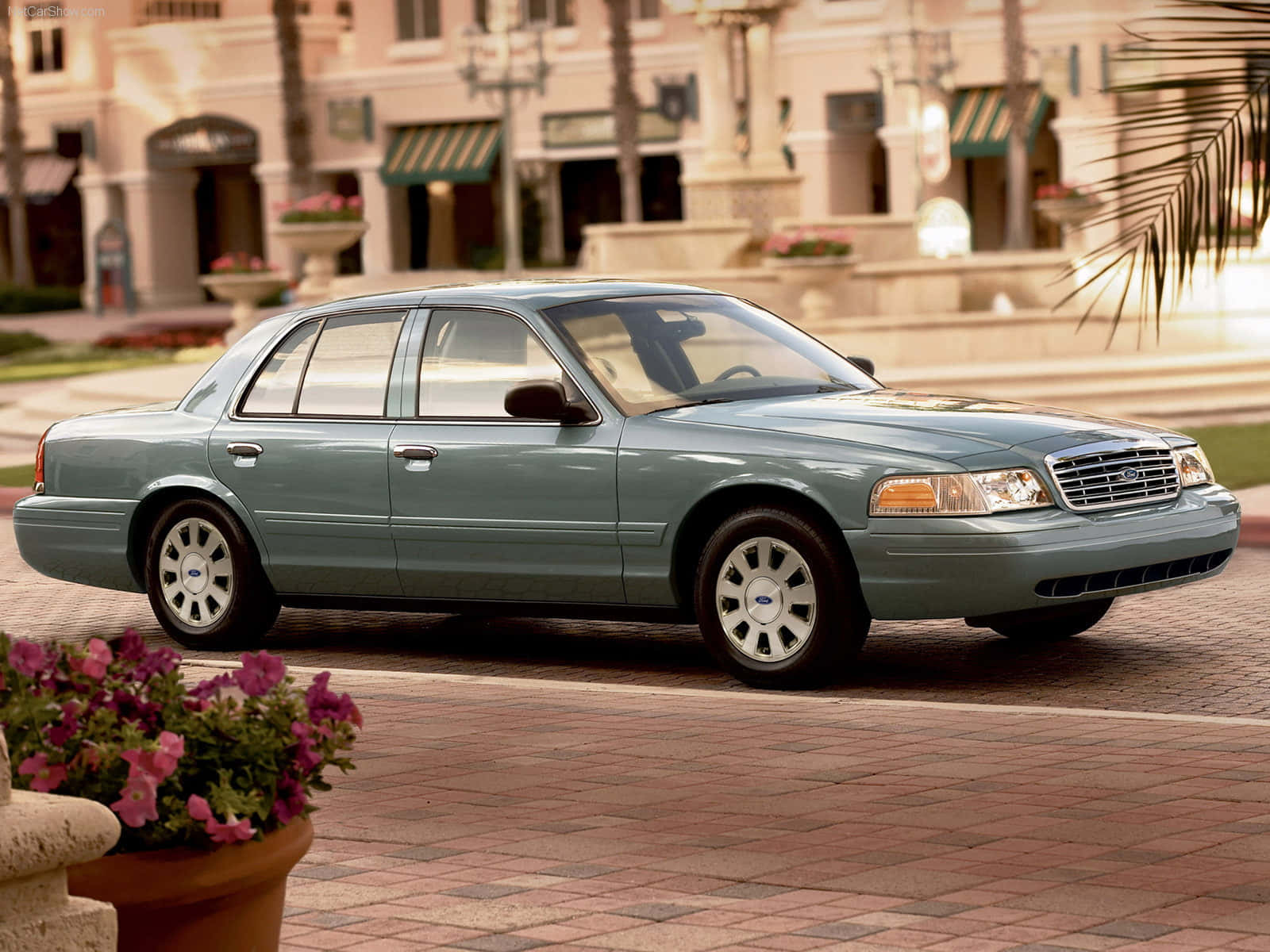 Ford Crown Victoria, light blue, brick plaza, HD Desktop Wallpaper