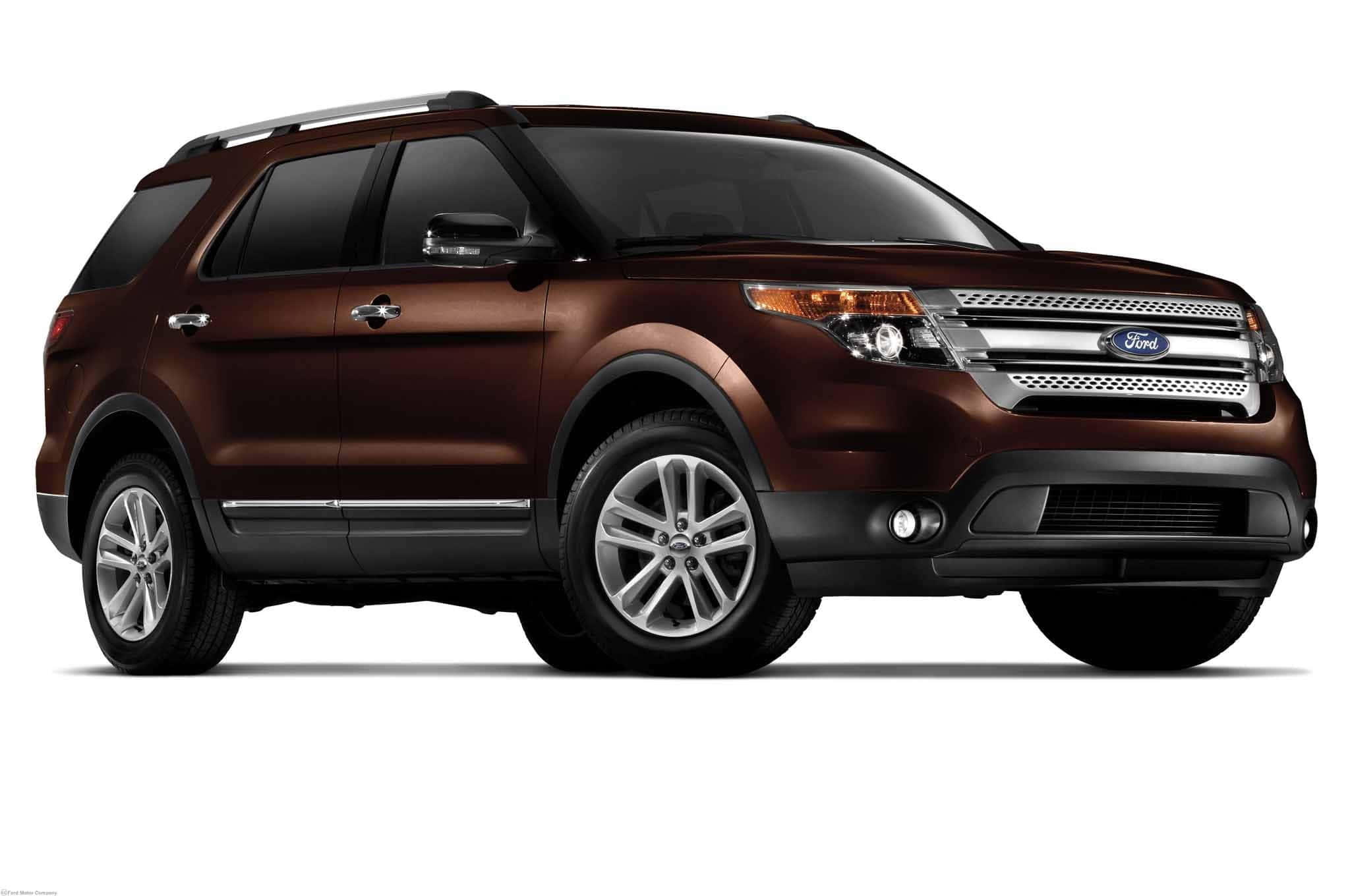 Ford Explorer, sleek brown, studio lighting, Full HD Desktop Wallpaper