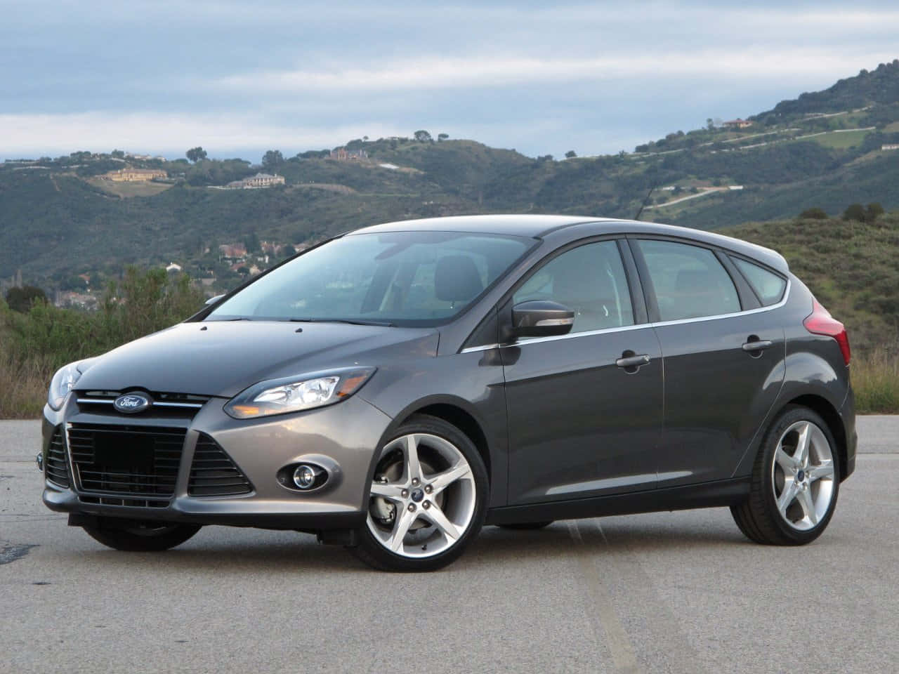 Ford Focus, gray, hatchback, HD Desktop Wallpaper