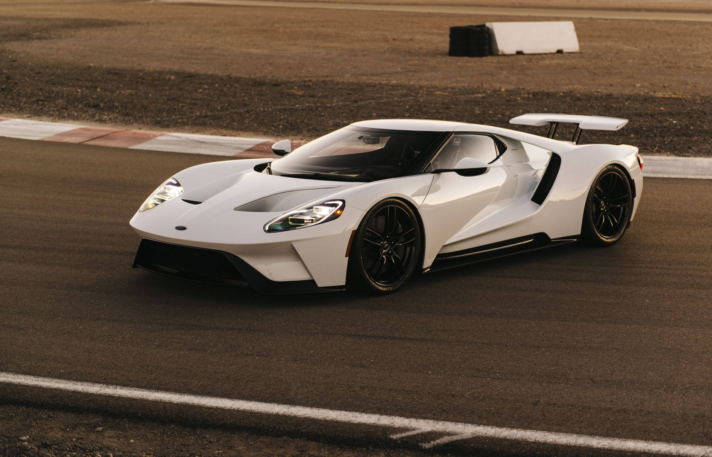 white Ford GT, race track, sunlit asphalt track, Full HD Desktop Wallpaper