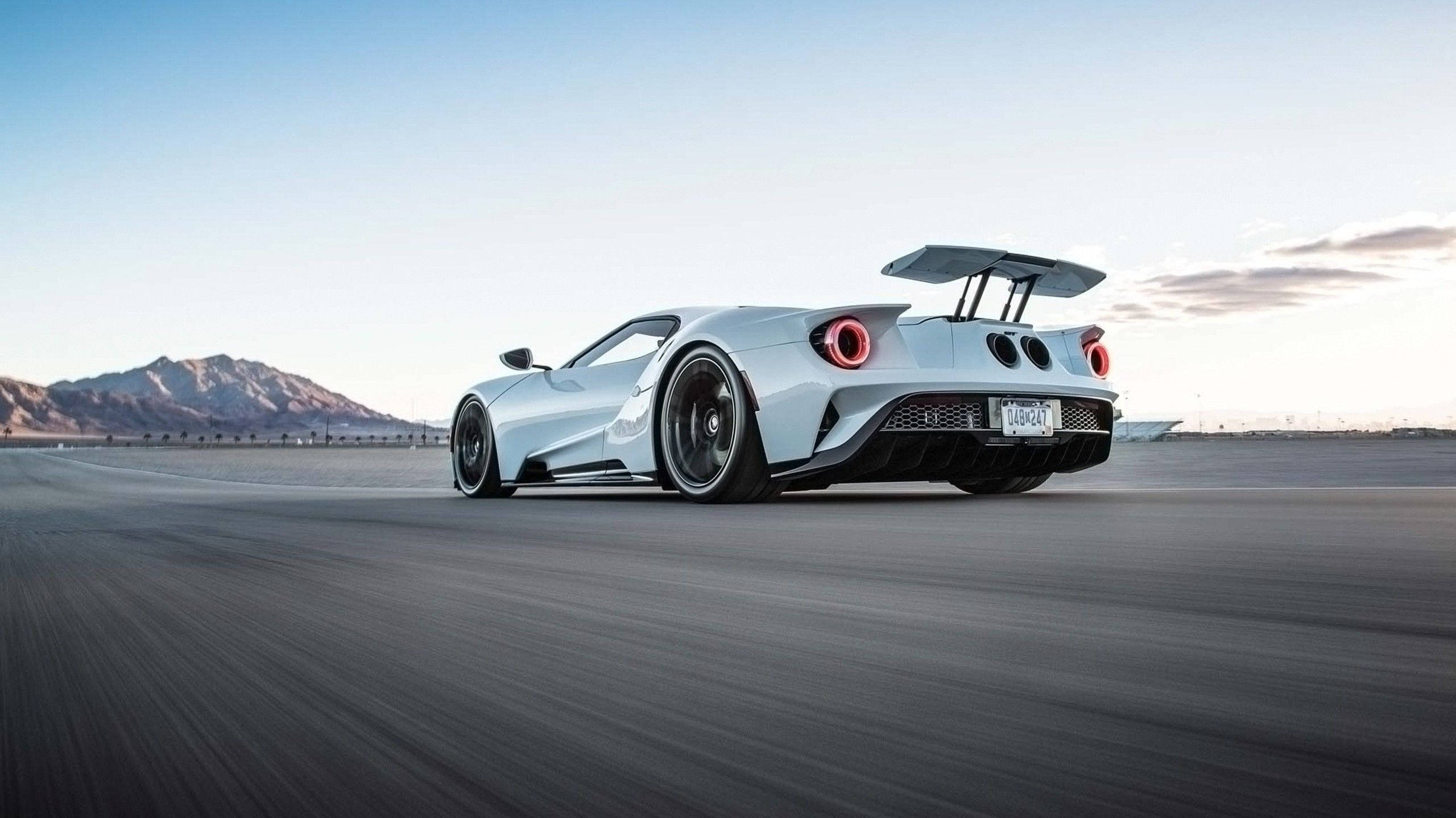 2017 Ford GT, silver, glowing red taillights, 2K Desktop Wallpaper