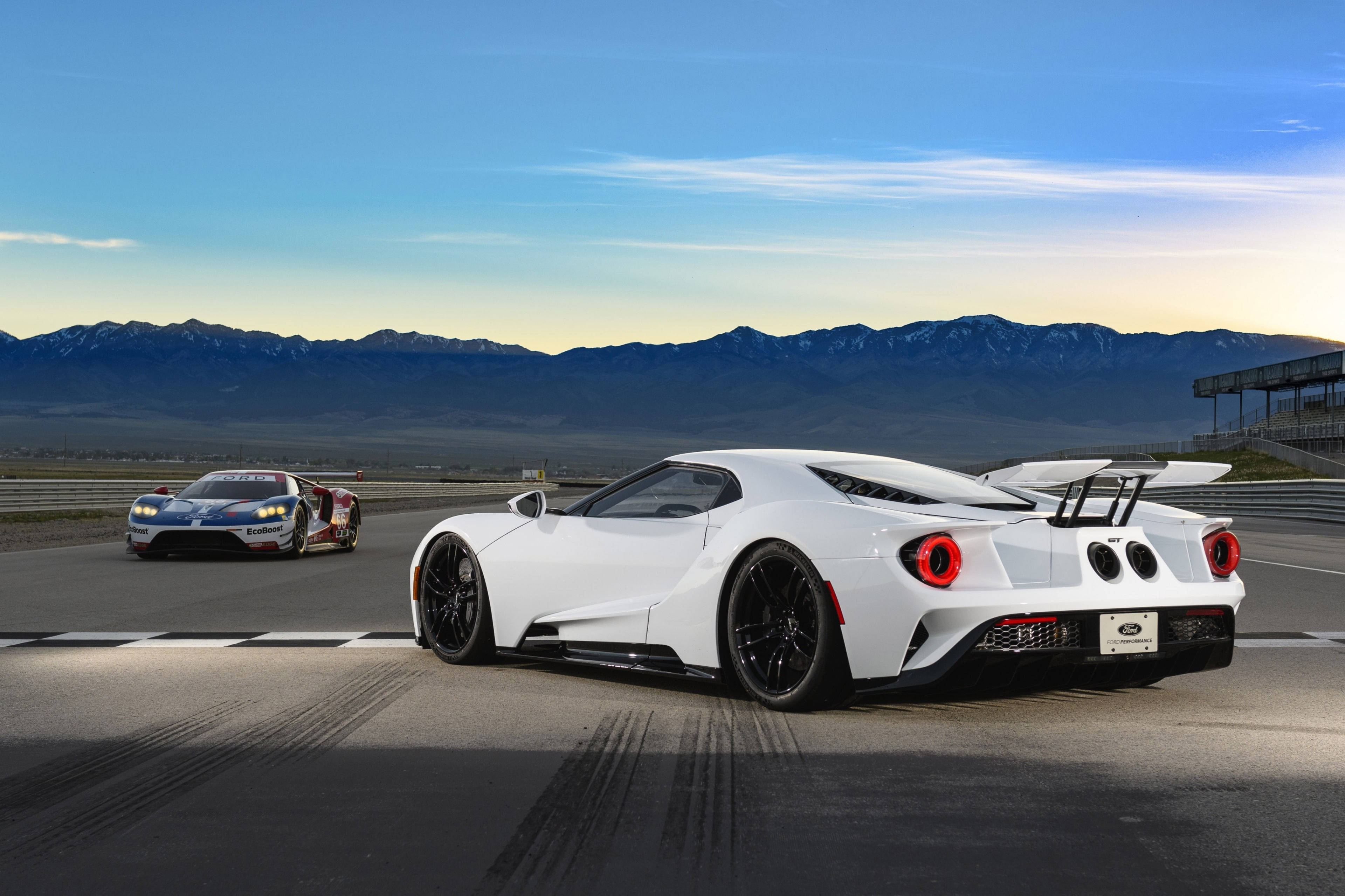 Ford GT, white, race car, 4K Desktop Wallpaper