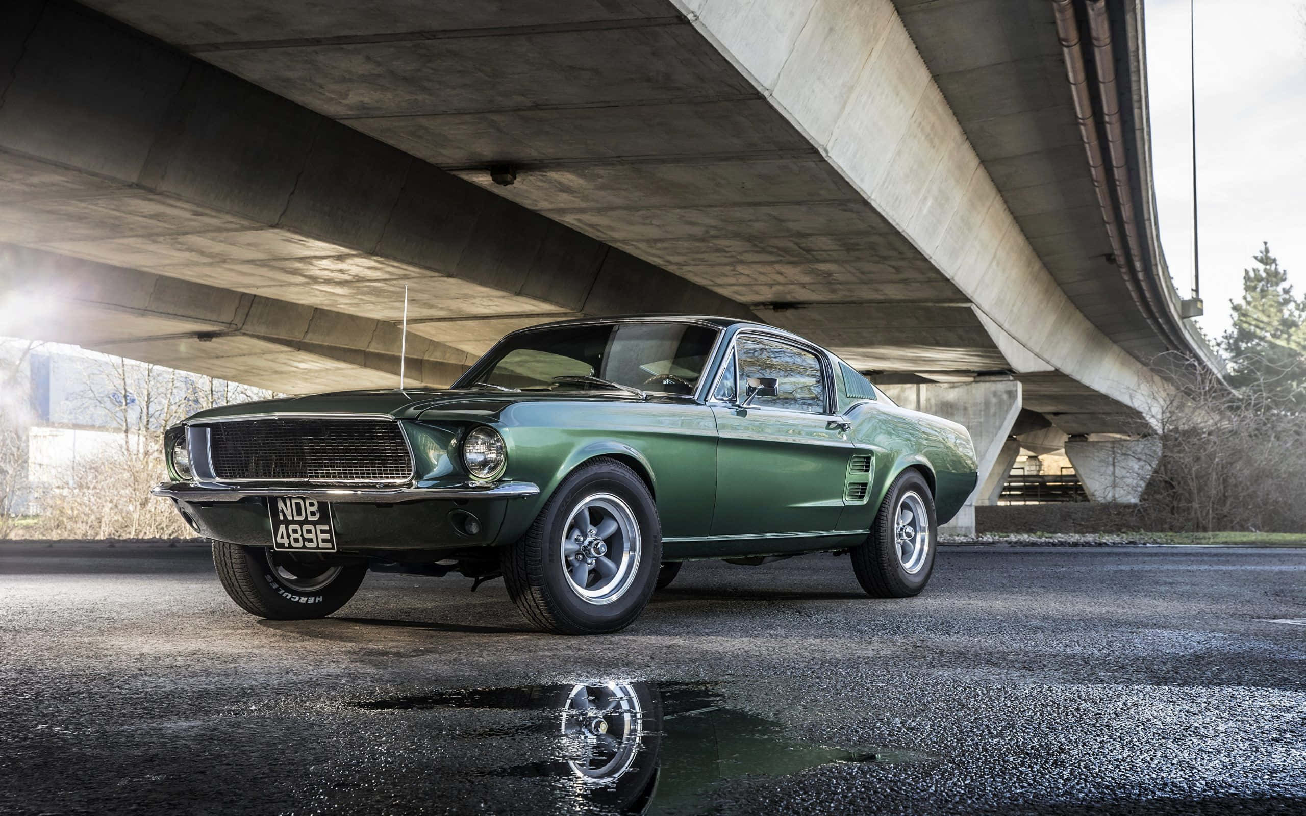 Ford Mustang Bullitt, vintage green, concrete overpass, 2K Desktop Wallpaper
