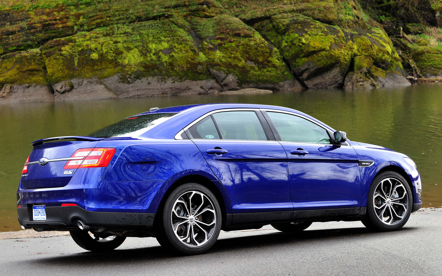 Ford Taurus, 1500, x 938, HD Desktop Wallpaper