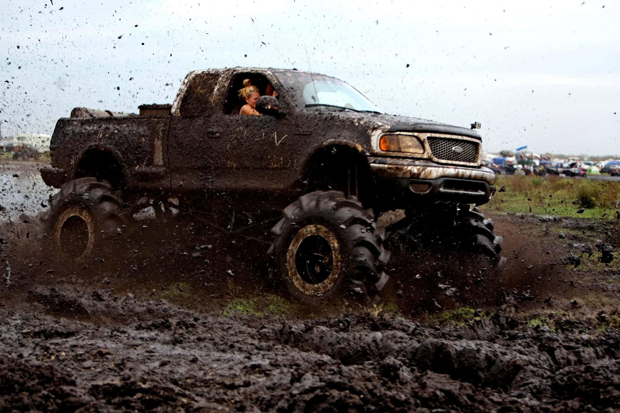 Ford F-150, monster truck, mud-splattered, Full HD Desktop Wallpaper
