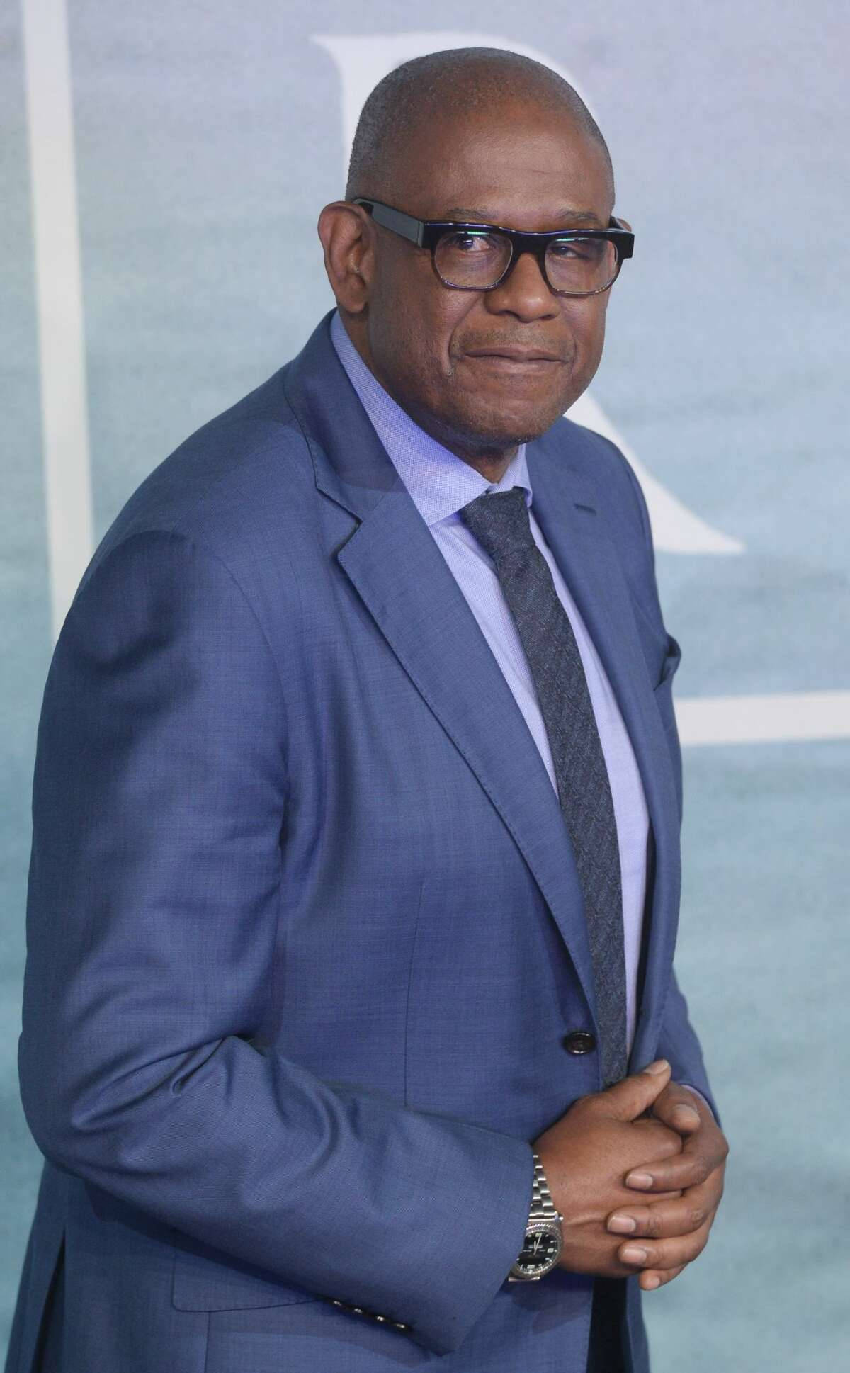 Forest Whitaker, blue suit, glasses, Full HD Phone Wallpaper